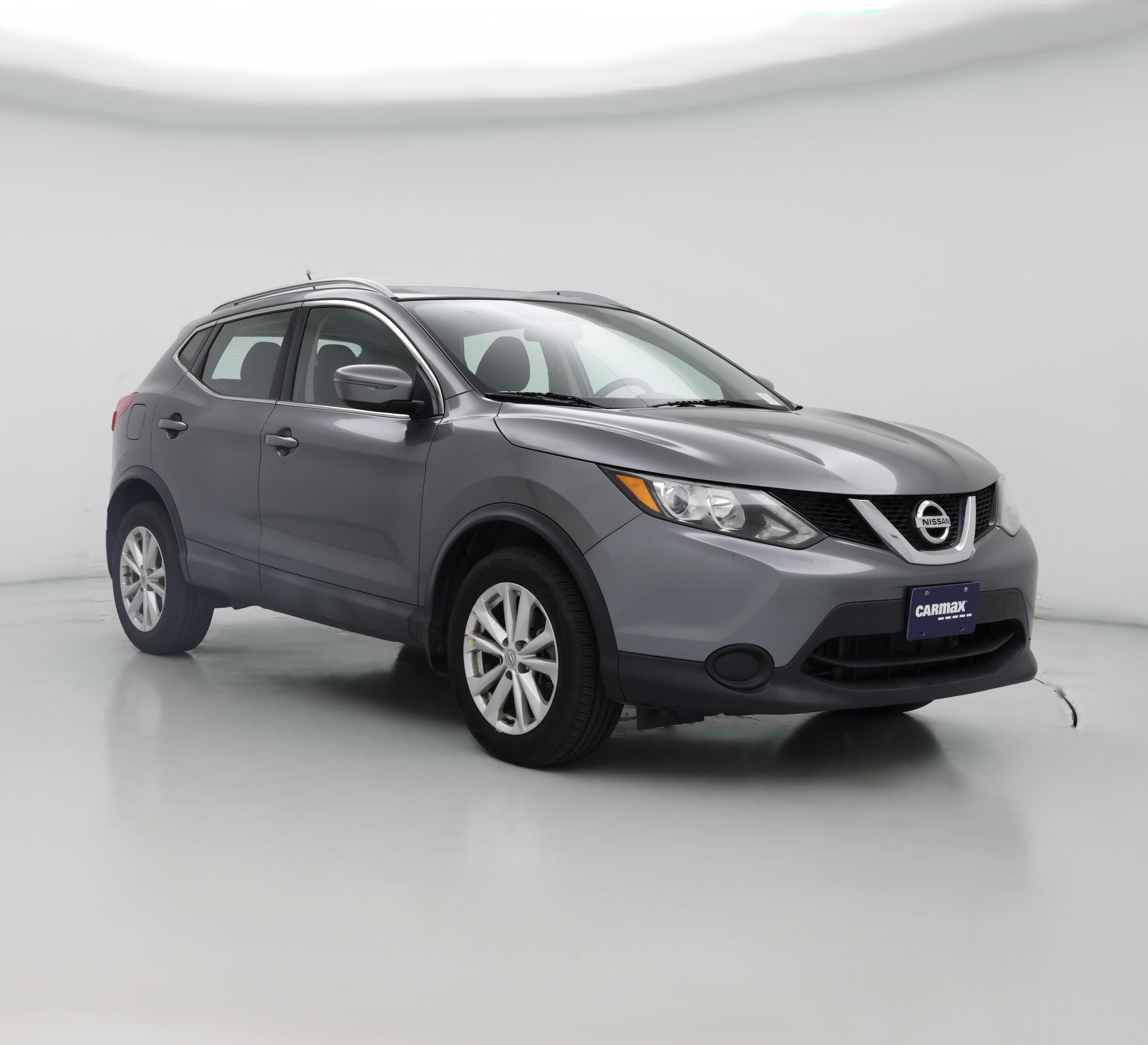 Thumbnail: 2018 Nissan Rogue Sport - 1