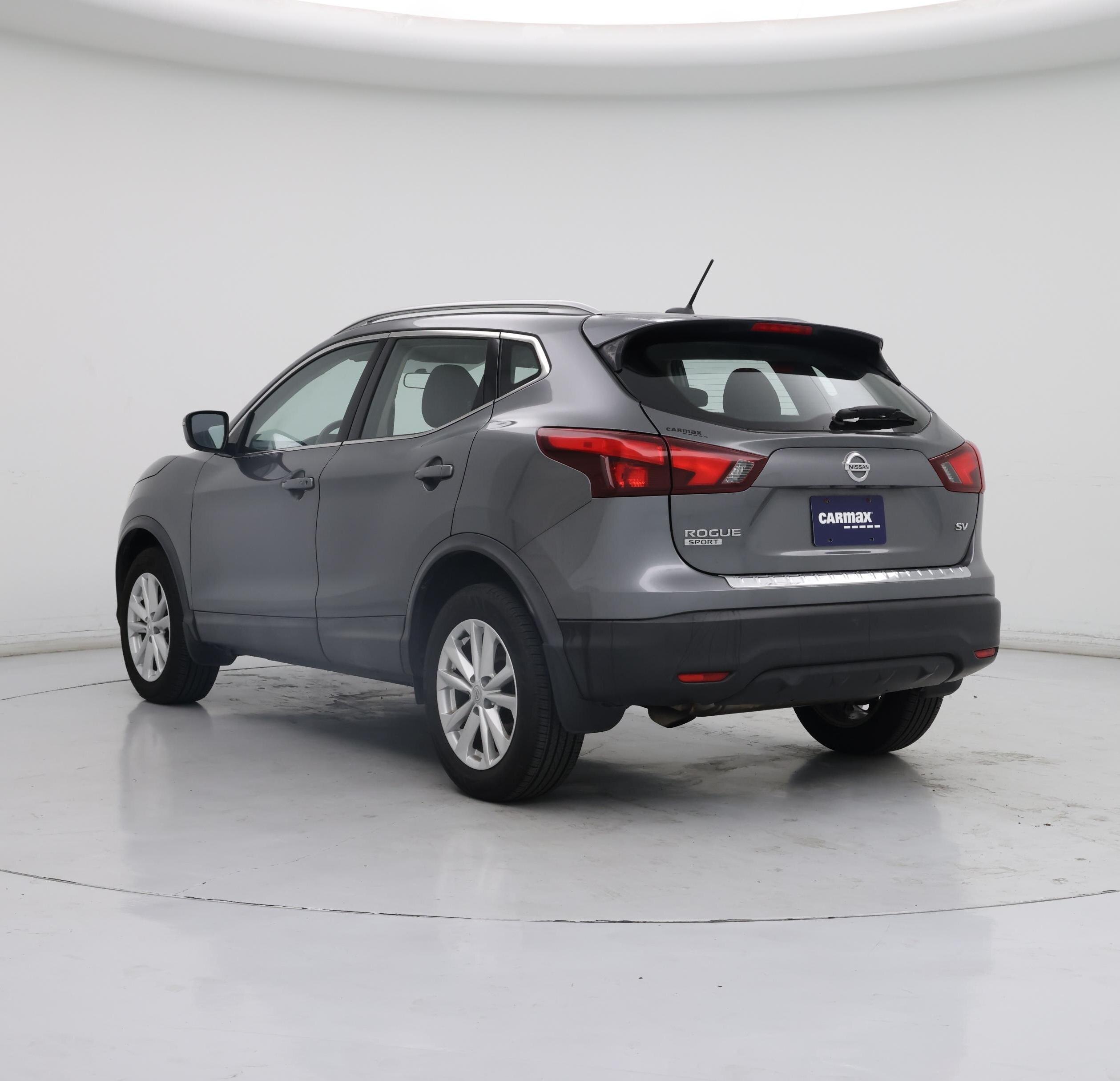 Thumbnail: 2018 Nissan Rogue Sport - 2