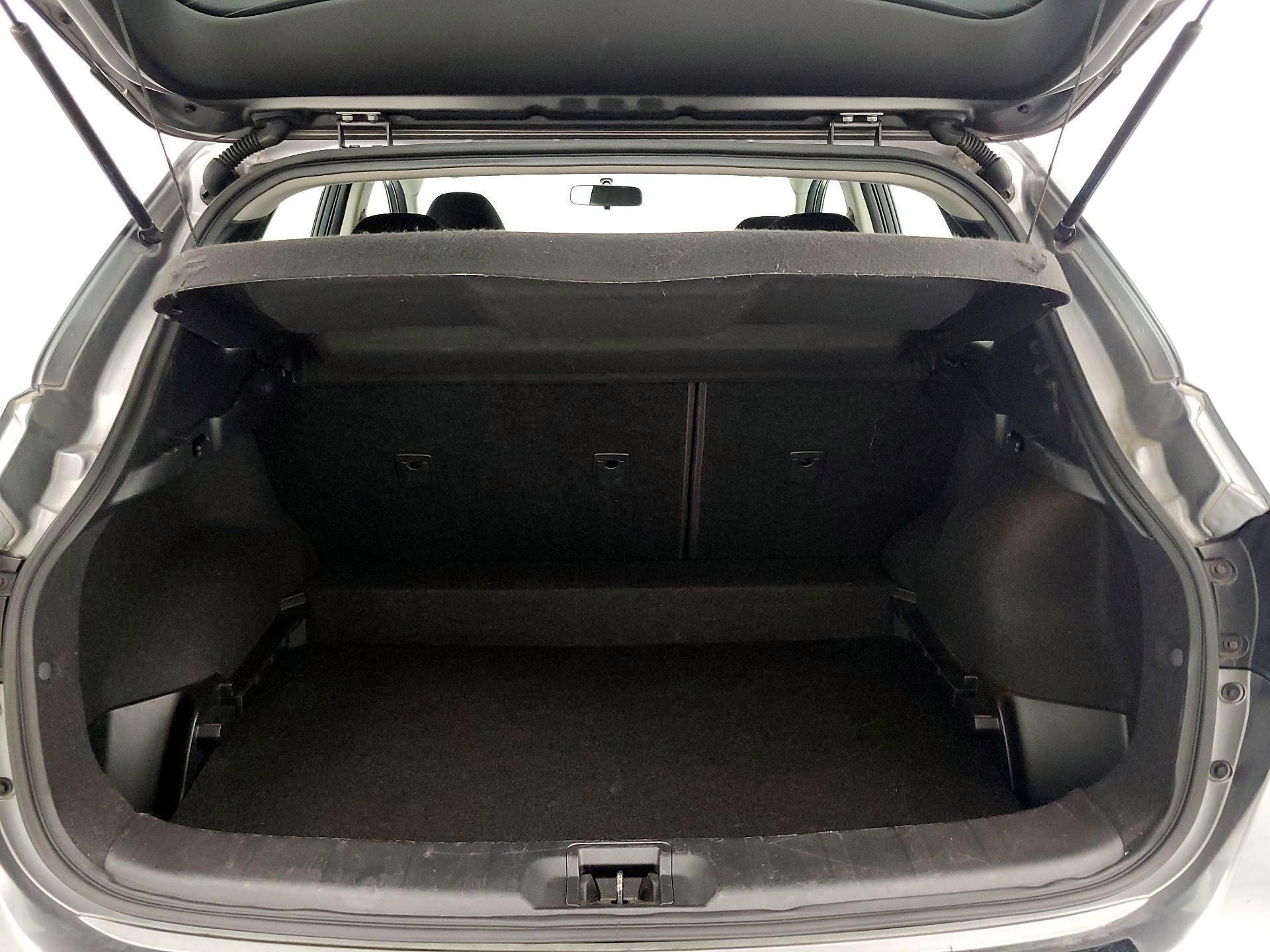 Thumbnail: 2018 Nissan Rogue Sport - 20