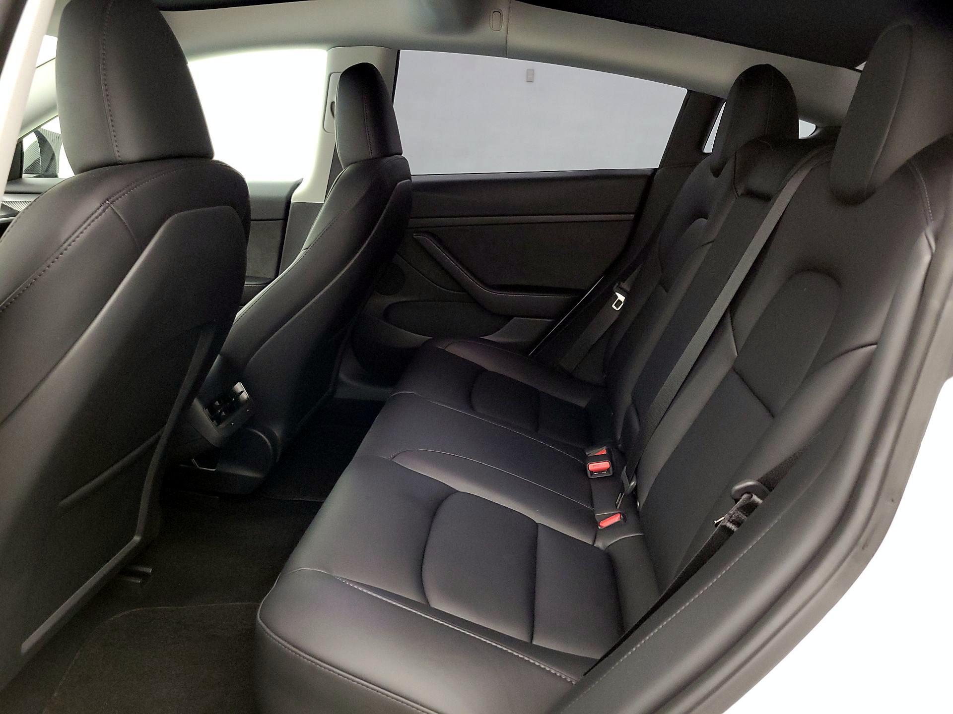 Thumbnail: 2023 Tesla Model 3 - 20