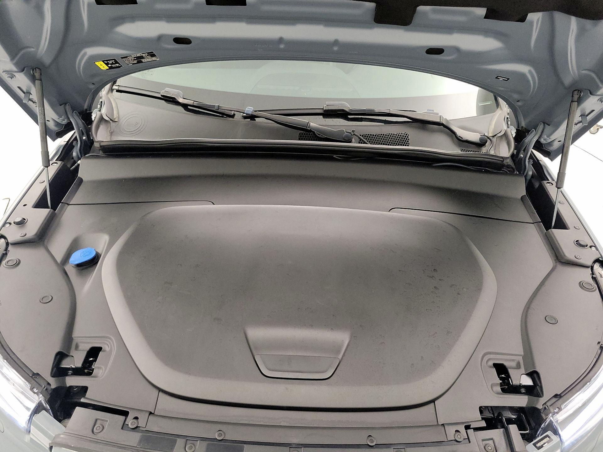 Thumbnail: 2022 Volvo XC40 - 19