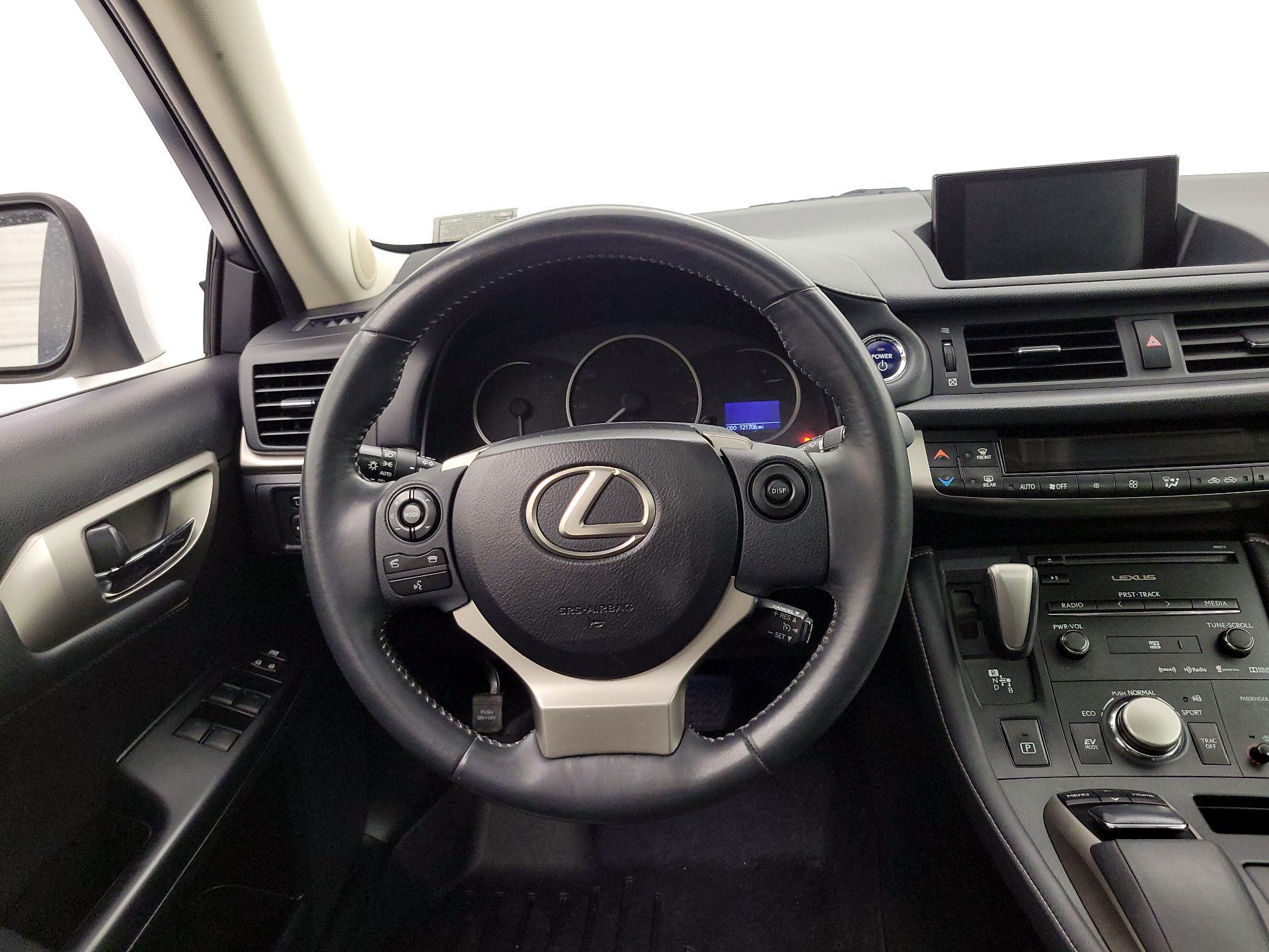 Thumbnail: 2014 Lexus CT - 10