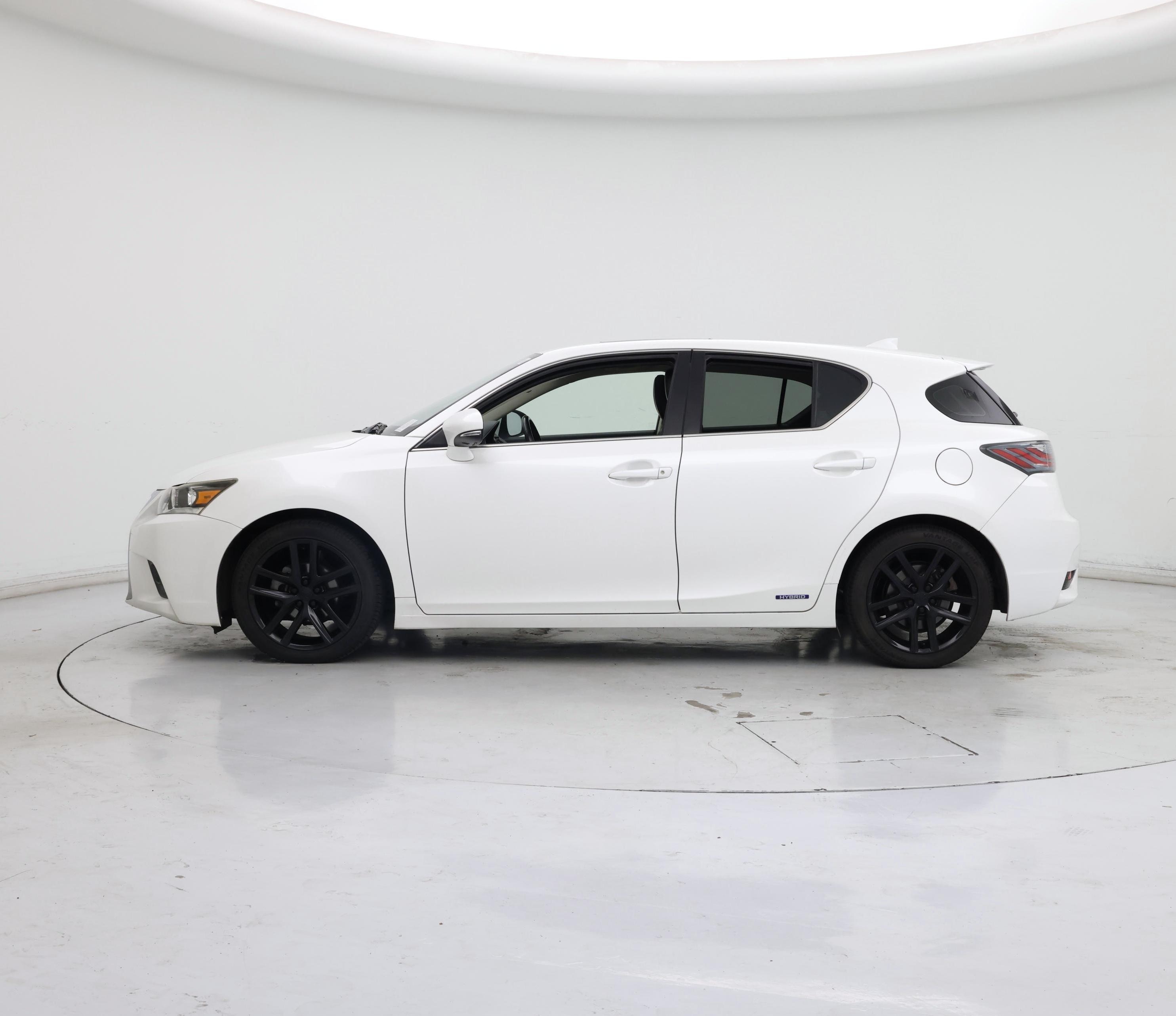 Thumbnail: 2014 Lexus CT - 3