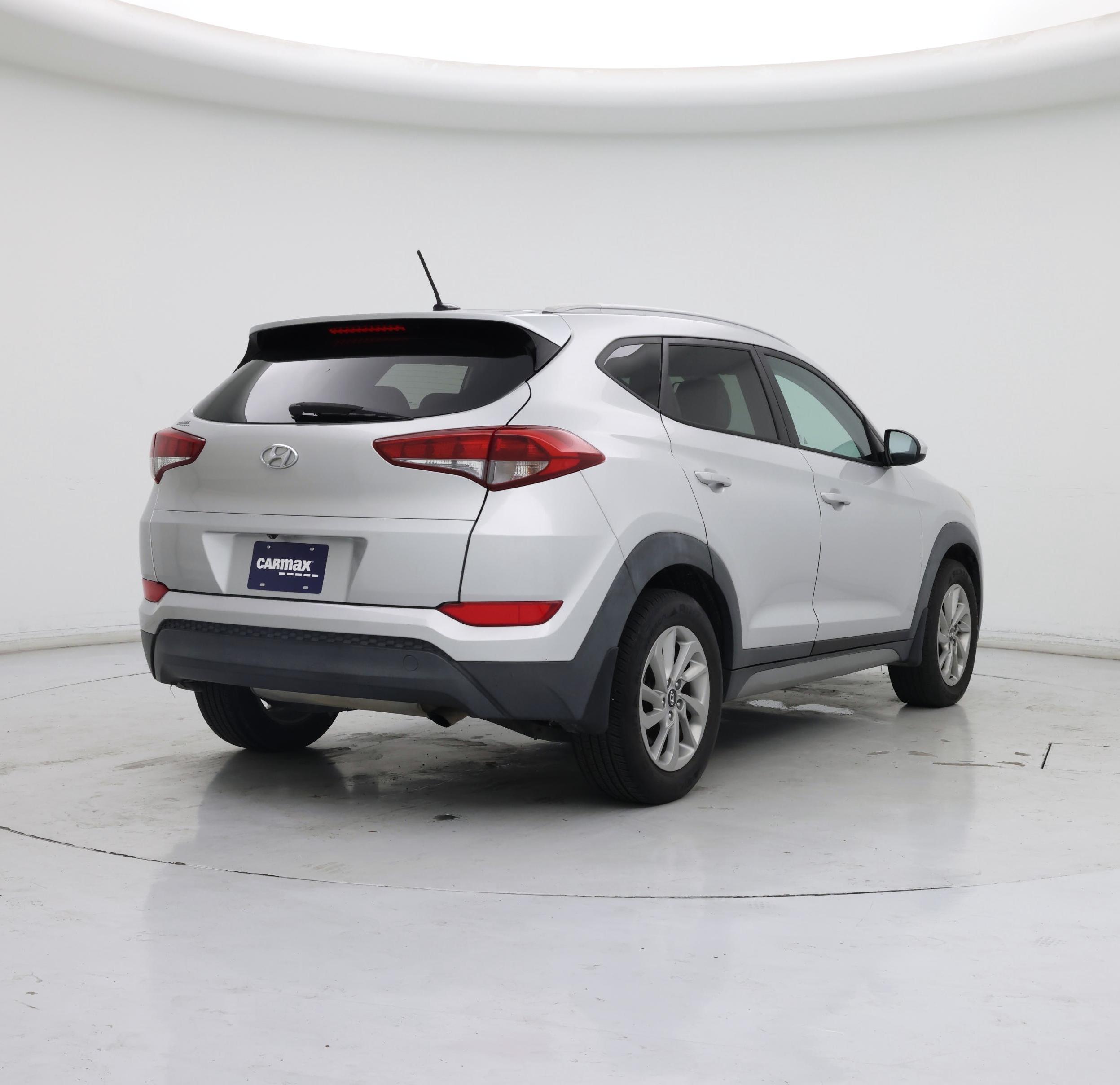 Thumbnail: 2017 Hyundai Tucson - 8