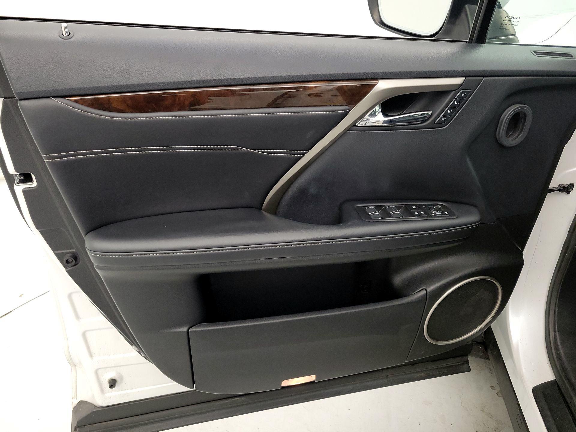 Thumbnail: 2019 Lexus RX - 12