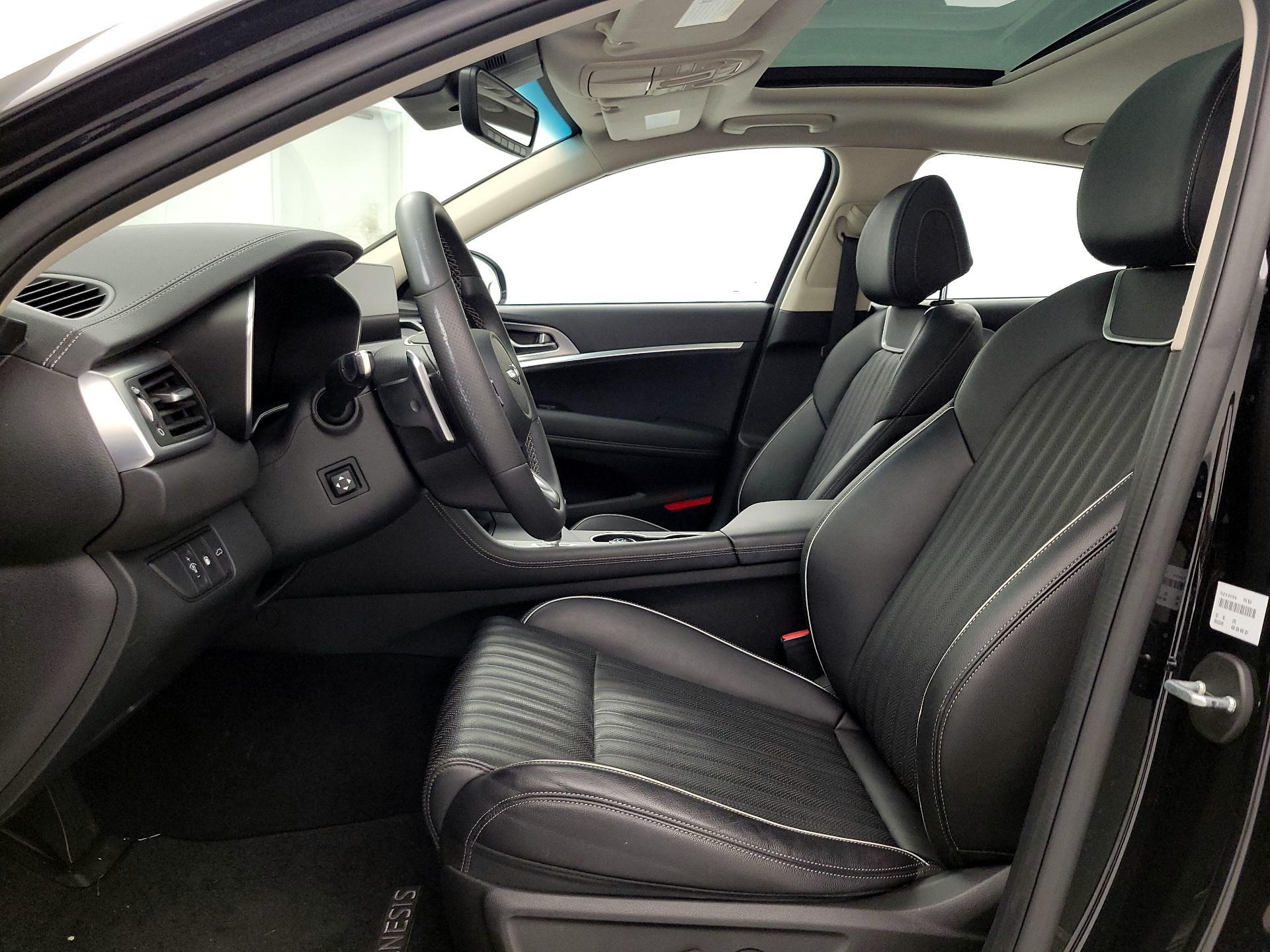 Thumbnail: 2022 Genesis G70 - 11