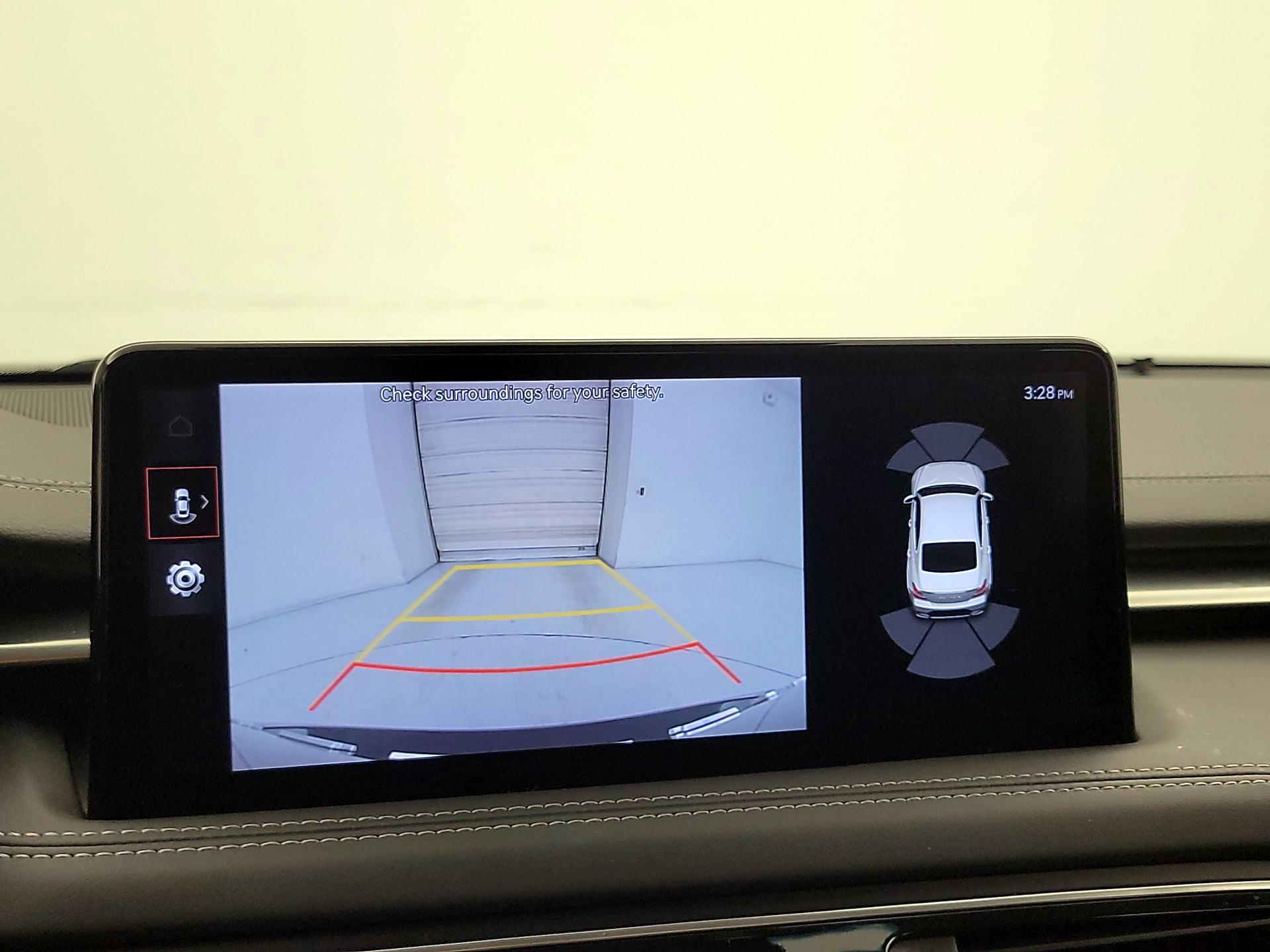 Thumbnail: 2022 Genesis G70 - 15