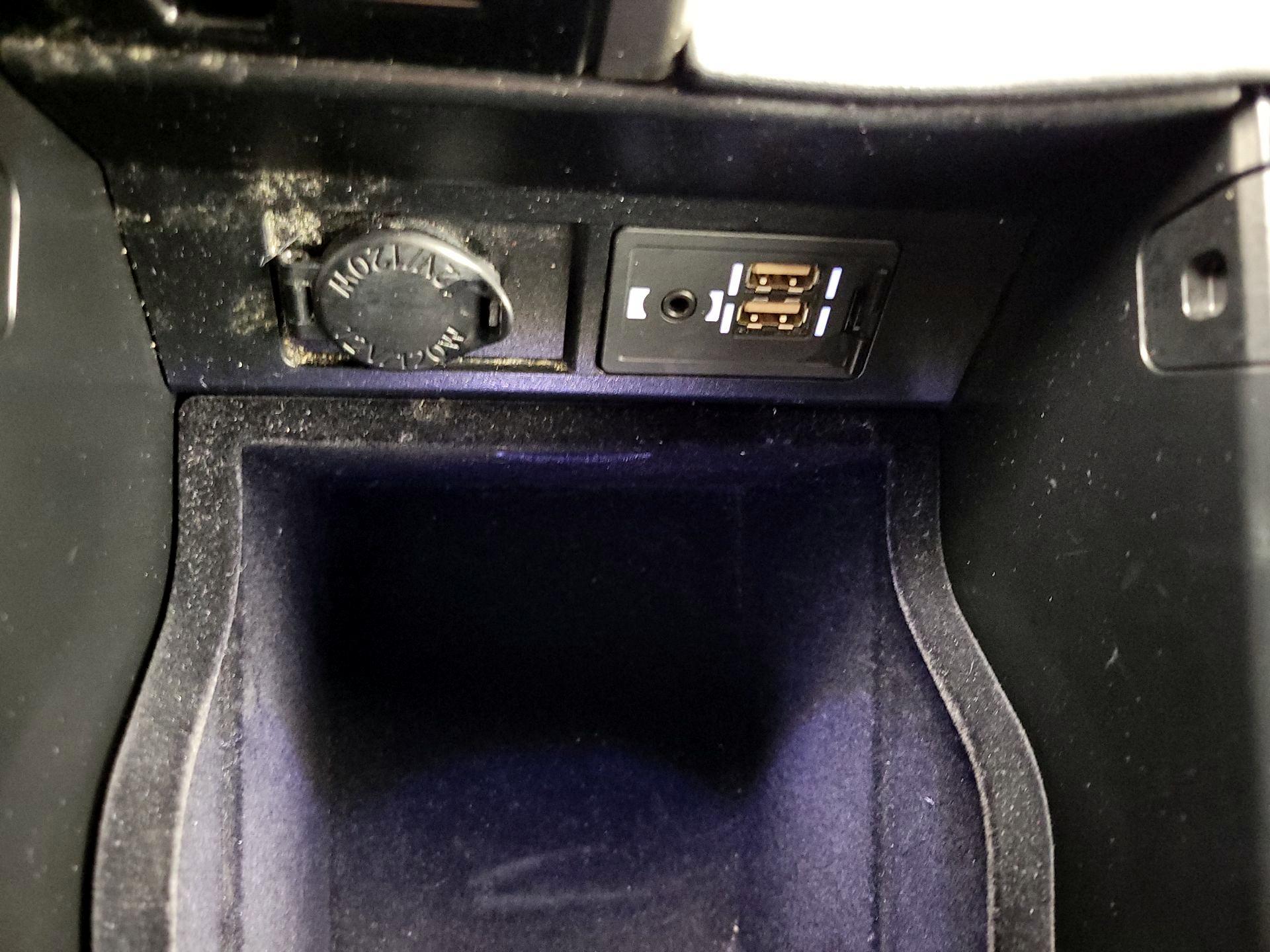 Thumbnail: 2016 Lexus RX - 18