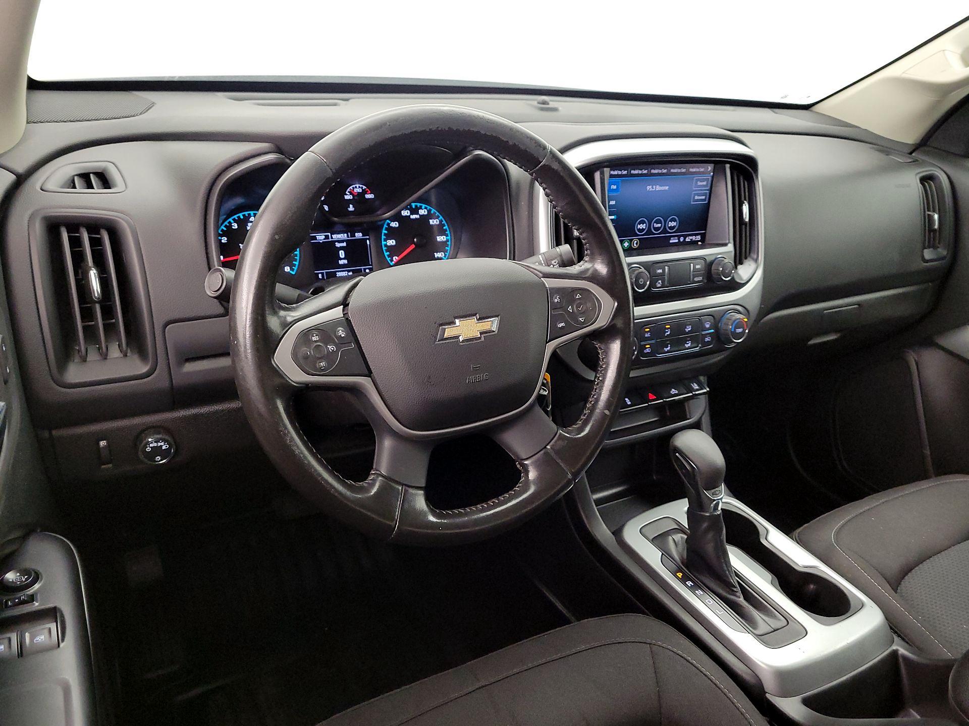 Thumbnail: 2022 Chevrolet Colorado - 9