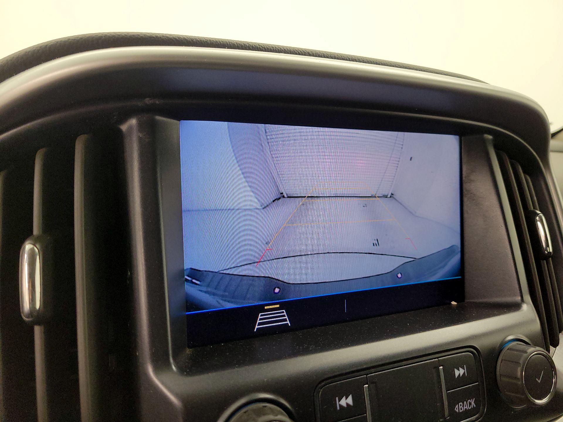 Thumbnail: 2022 Chevrolet Colorado - 14