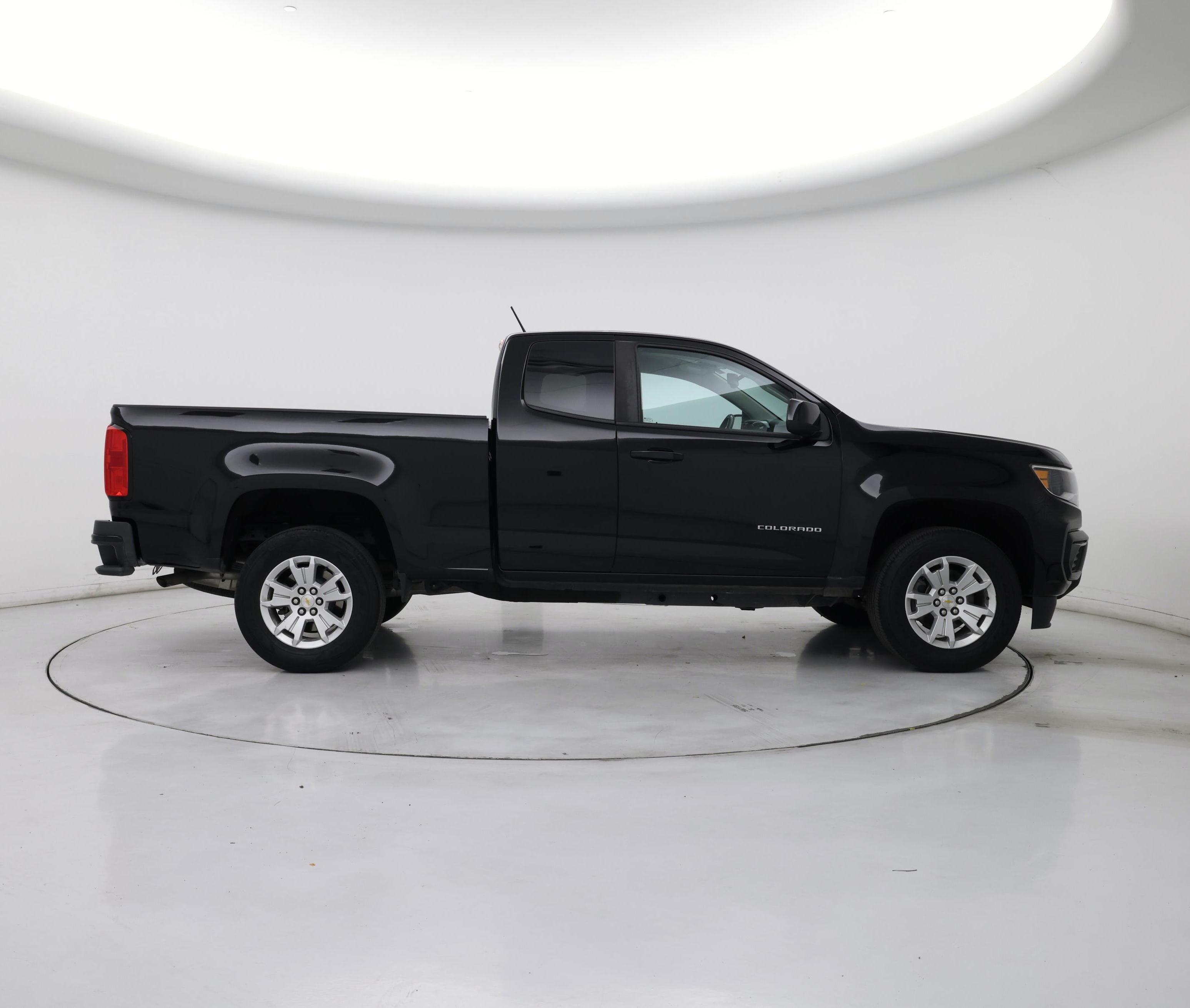 Thumbnail: 2022 Chevrolet Colorado - 7