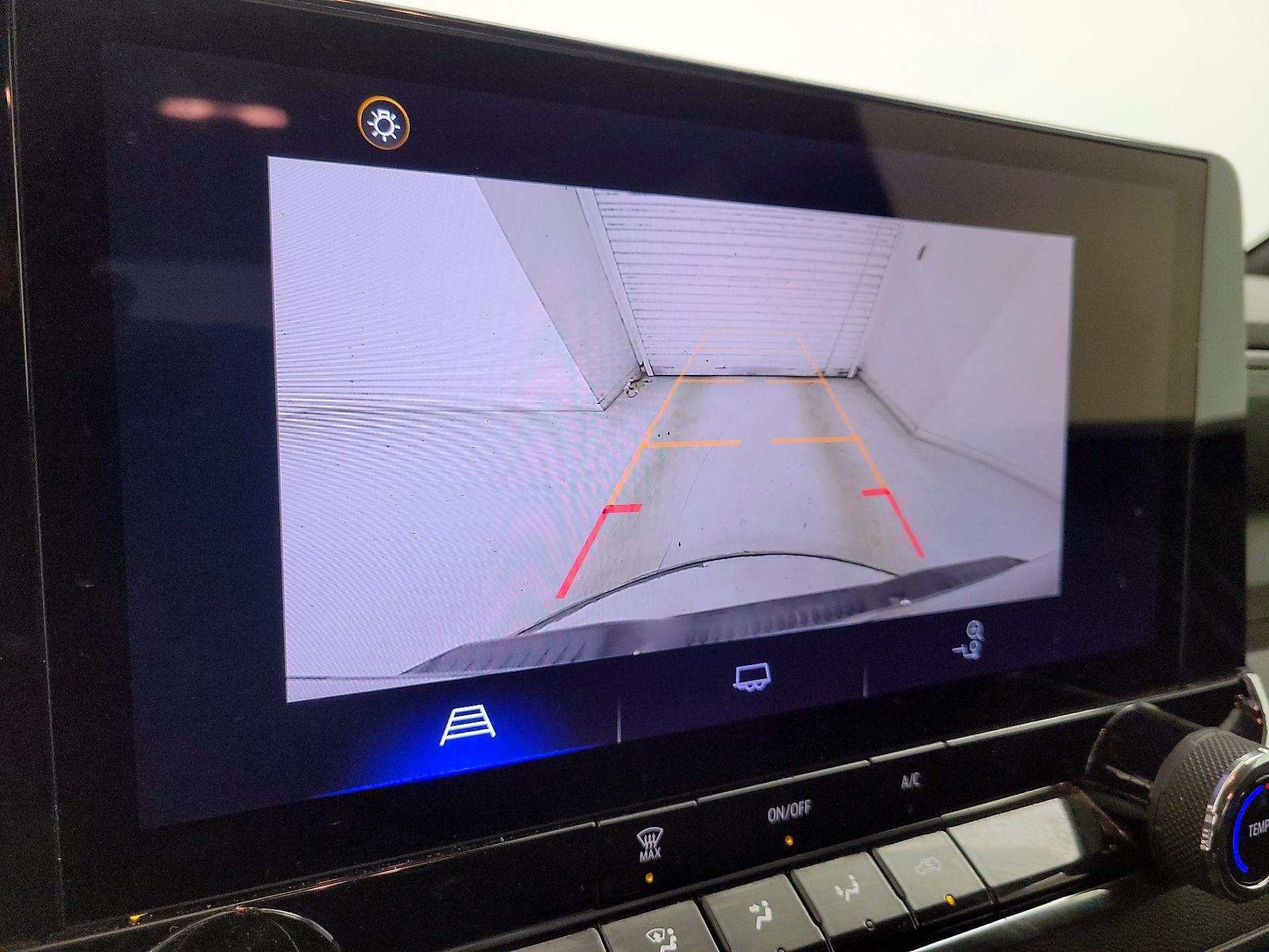 Thumbnail: 2023 Chevrolet Colorado - 14