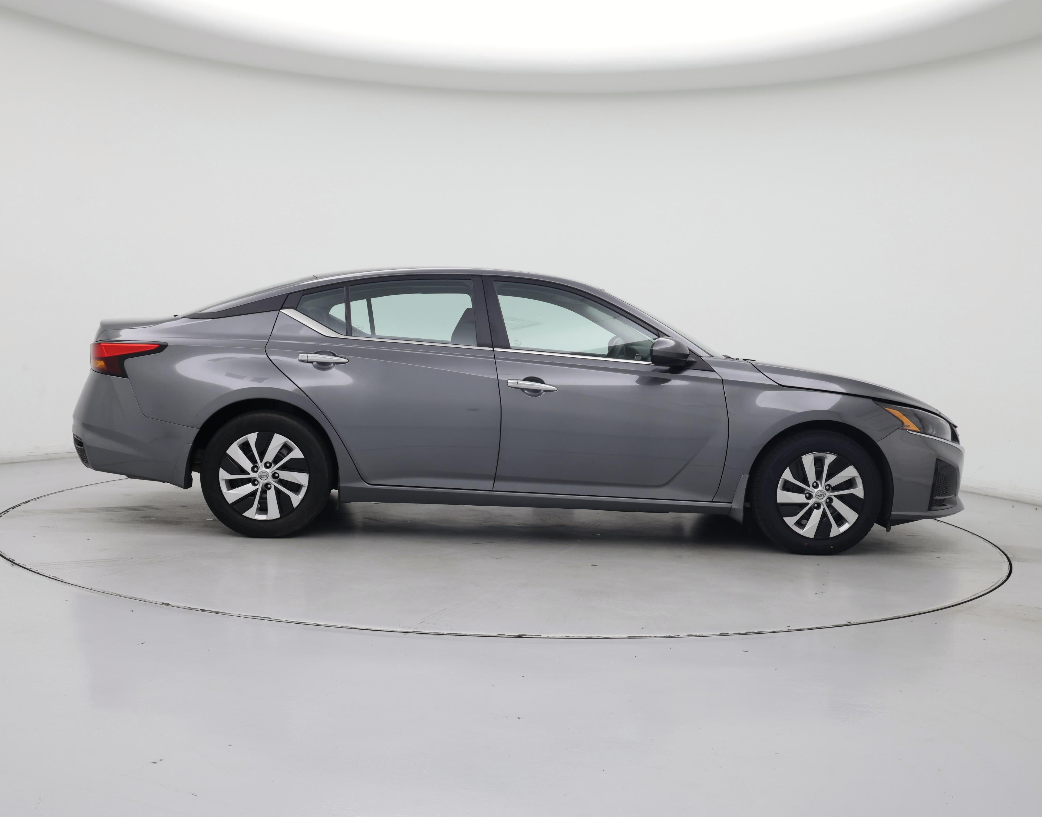 Thumbnail: 2023 Nissan Altima - 7