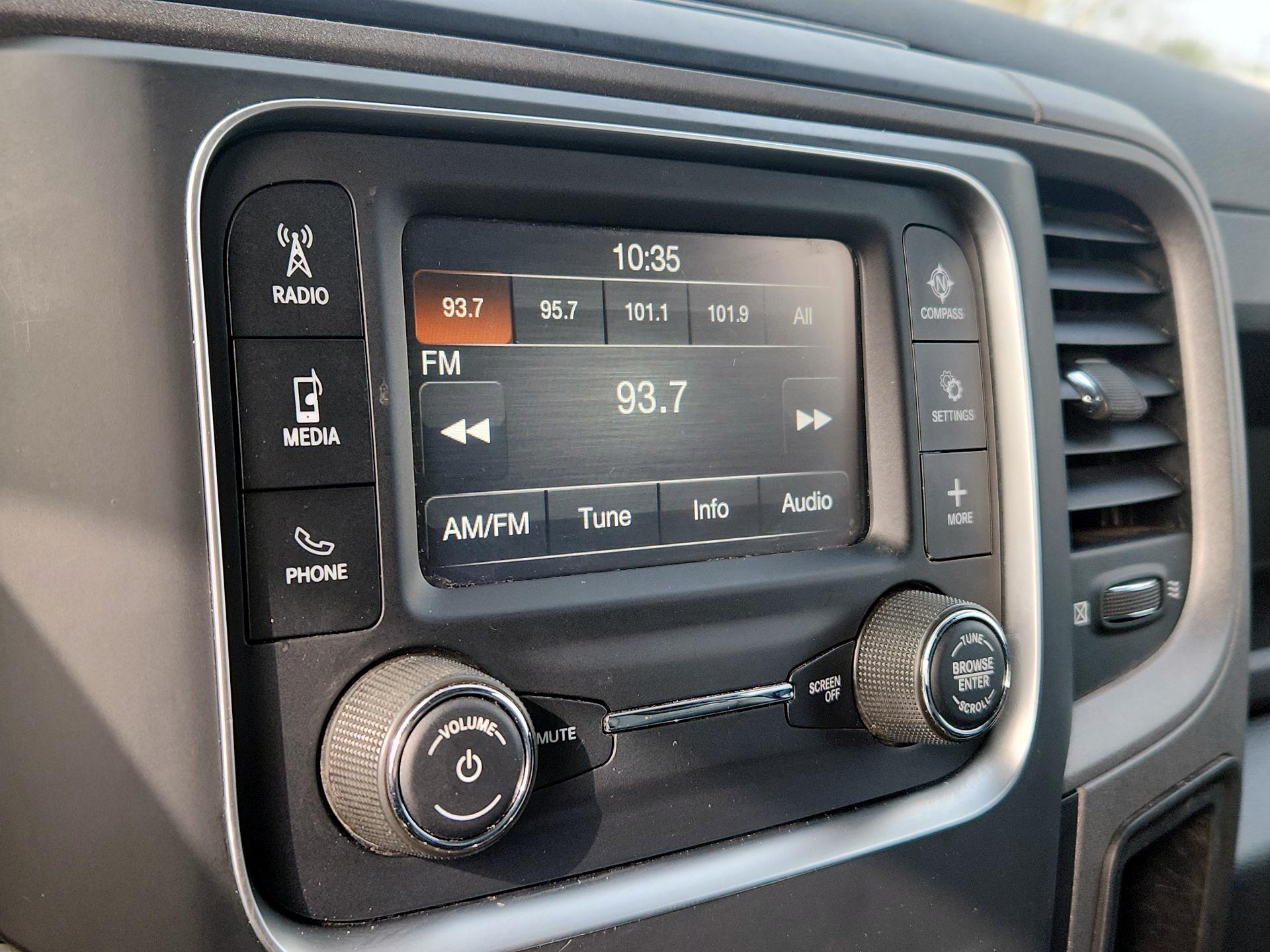 Thumbnail: 2022 RAM 1500 Classic - 13
