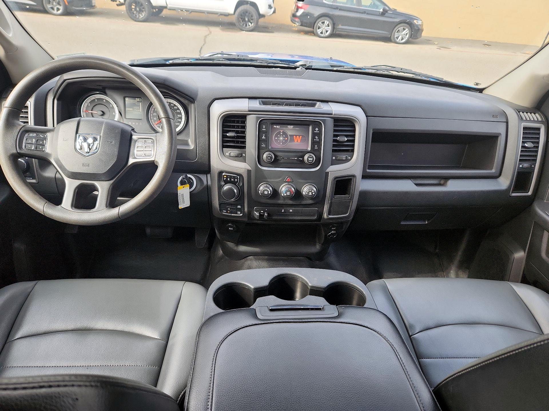 Thumbnail: 2022 RAM 1500 Classic - 8