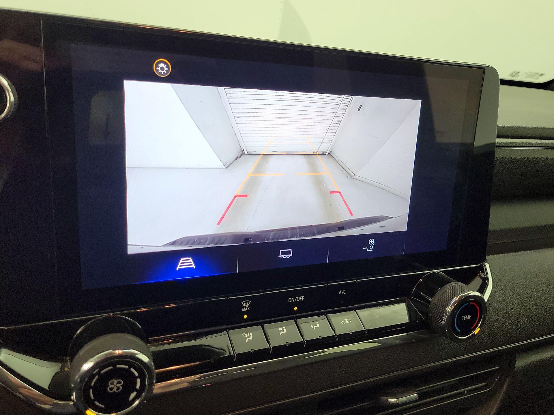 Thumbnail: 2023 Chevrolet Colorado - 15