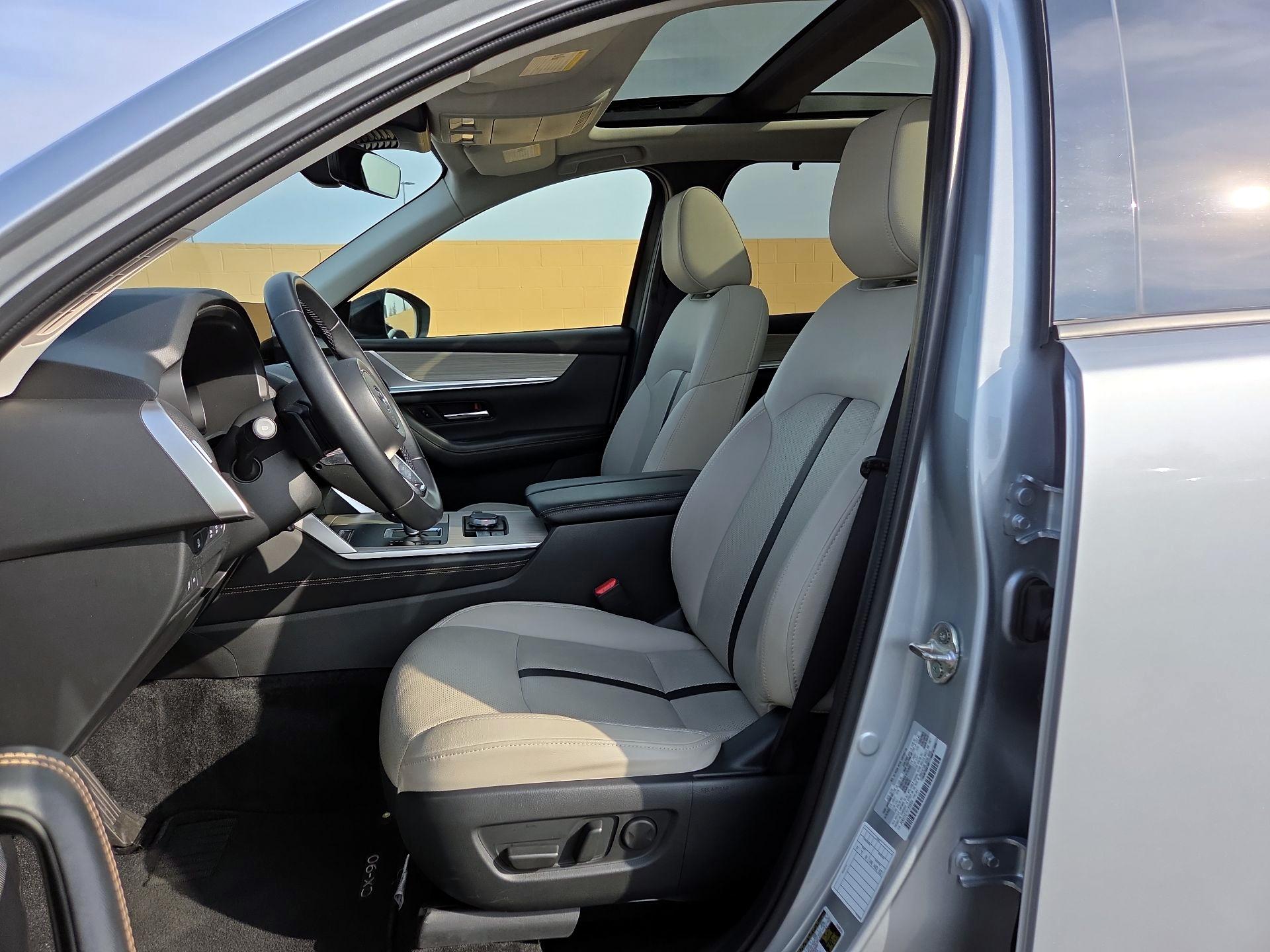 Thumbnail: 2025 Mazda CX-90 - 9