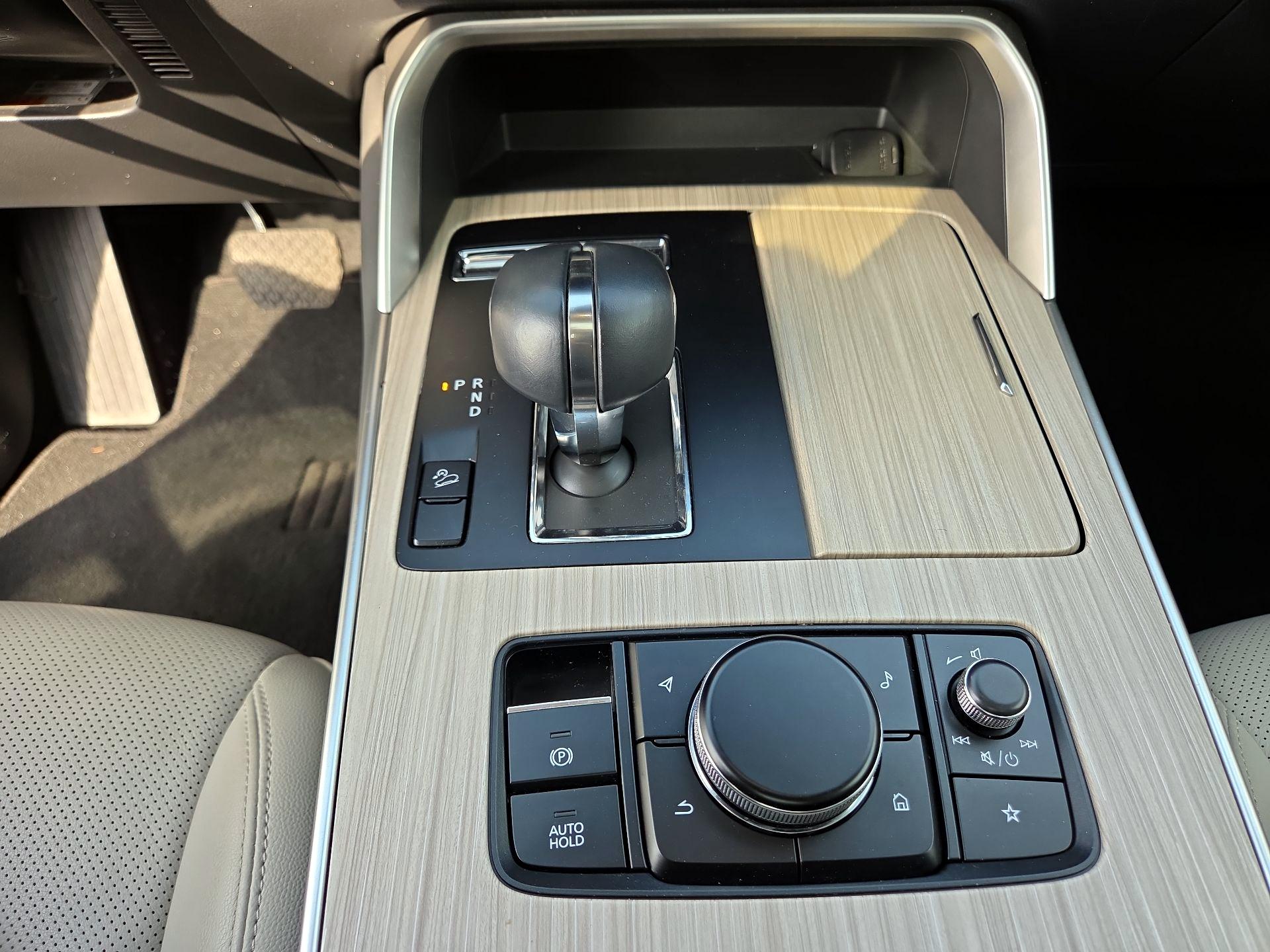 Thumbnail: 2025 Mazda CX-90 - 15