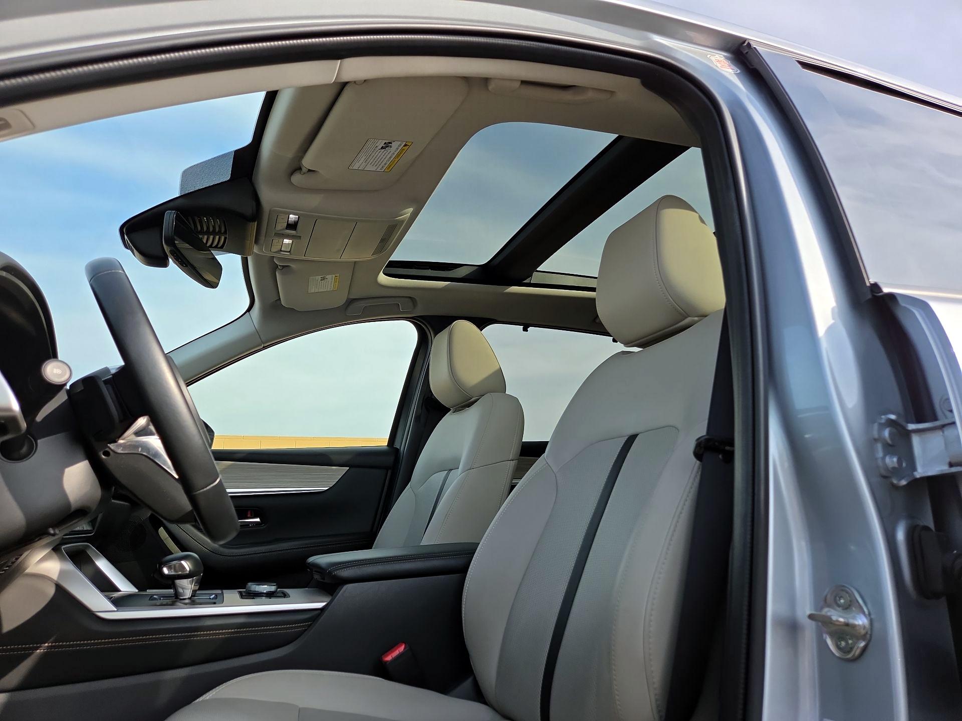 Thumbnail: 2025 Mazda CX-90 - 17