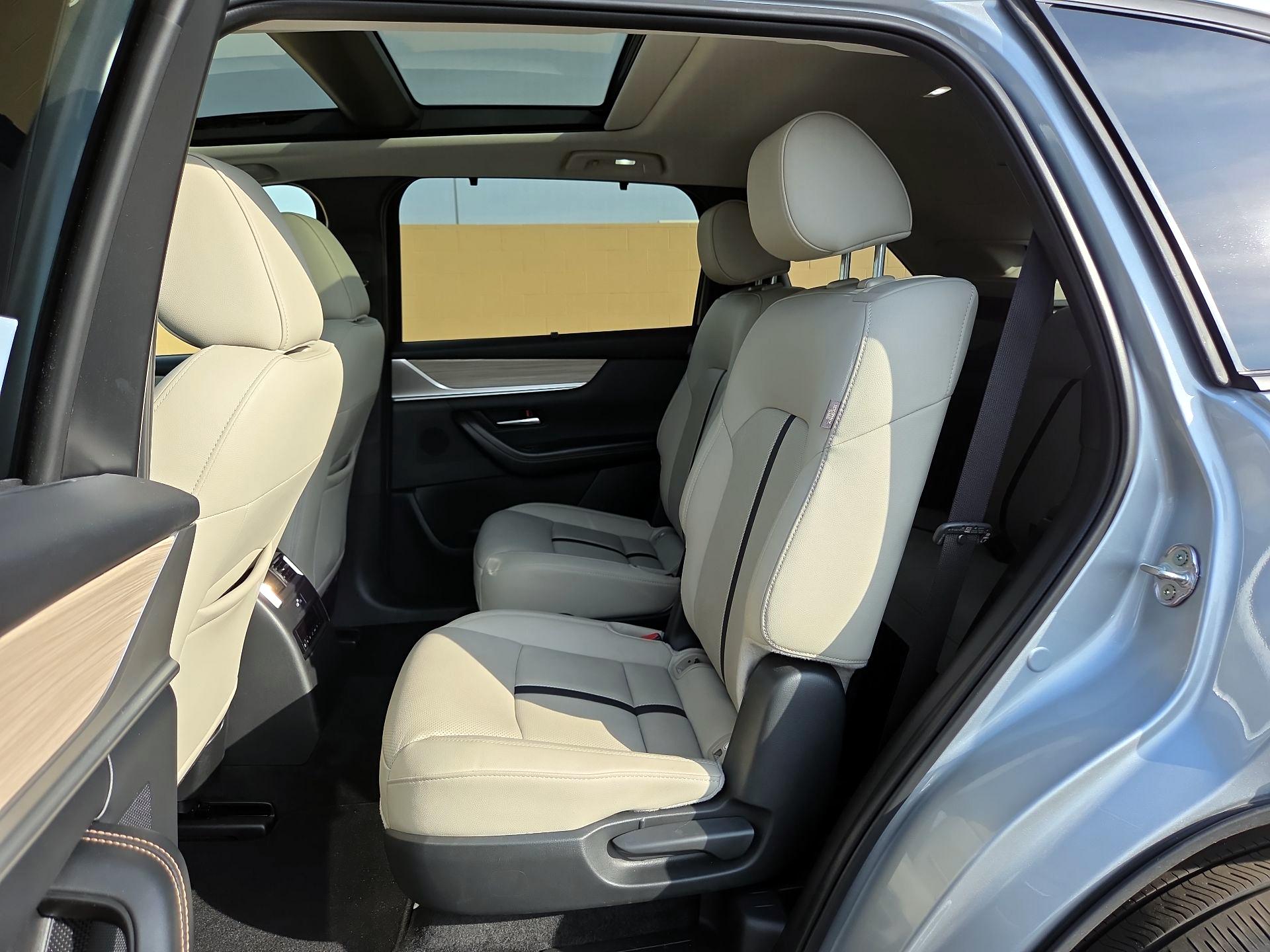 Thumbnail: 2025 Mazda CX-90 - 18