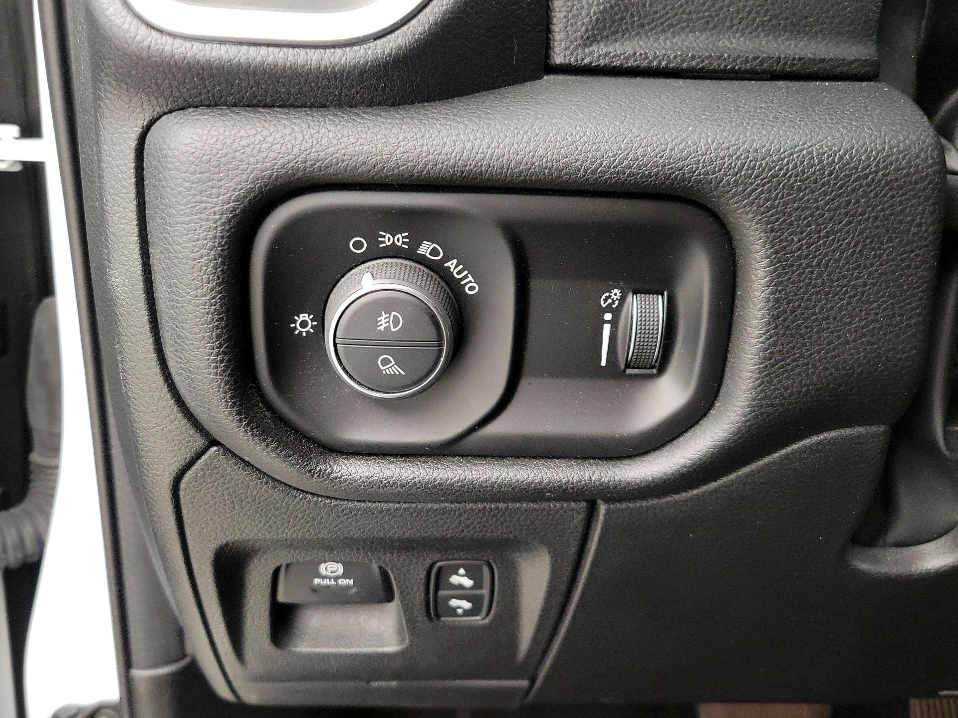 Thumbnail: 2022 RAM 1500 - 13