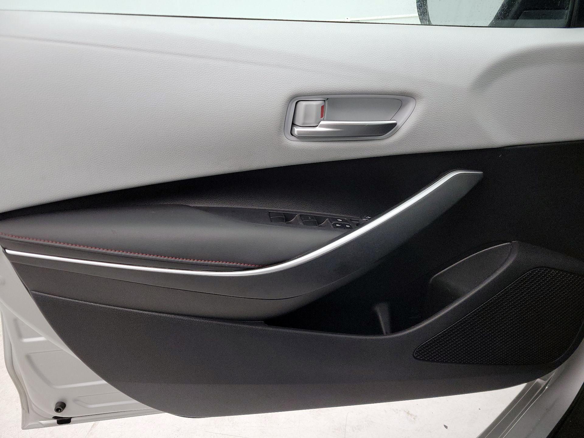 Thumbnail: 2023 Toyota Corolla - 12