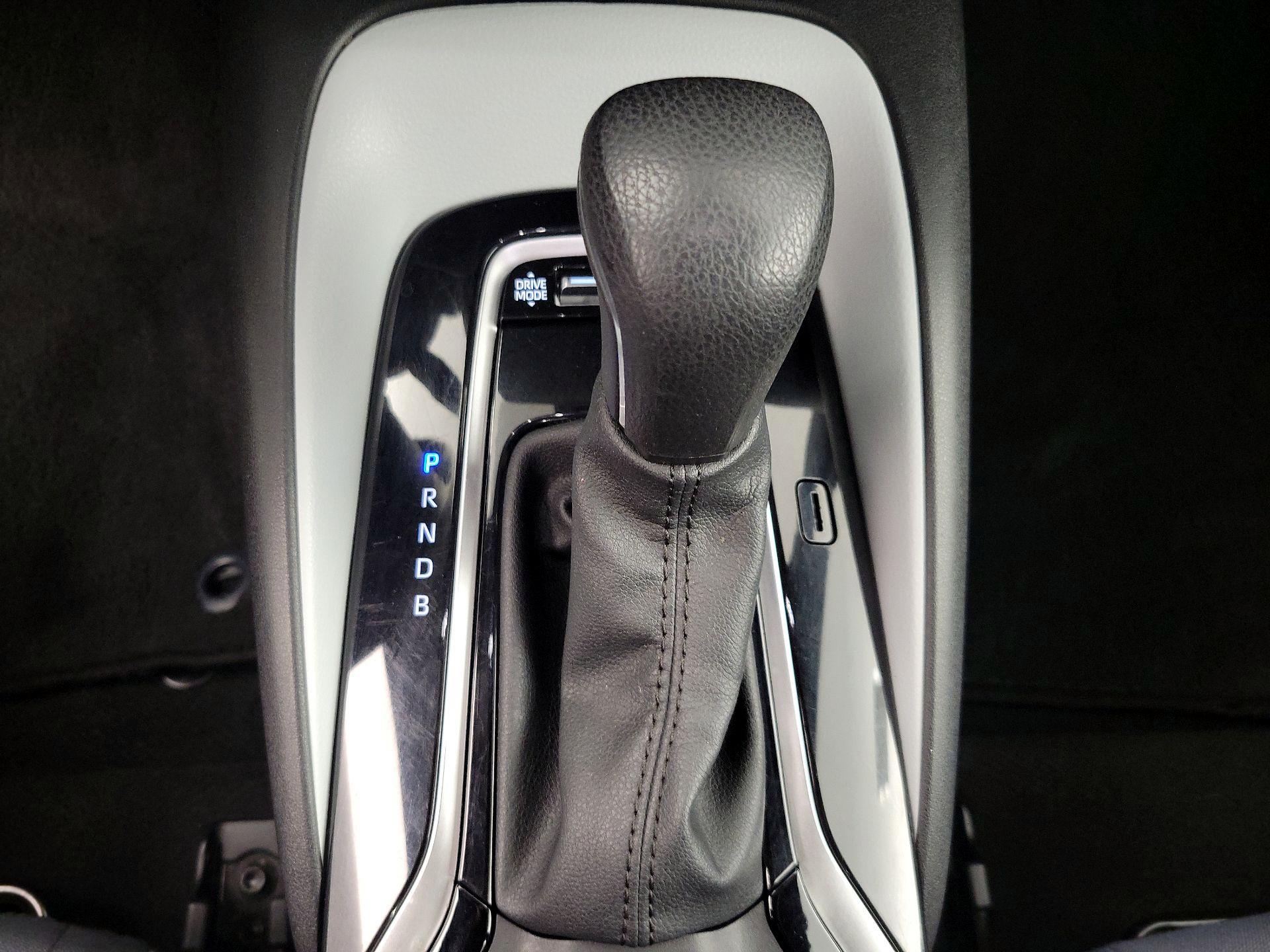 Thumbnail: 2023 Toyota Corolla - 17