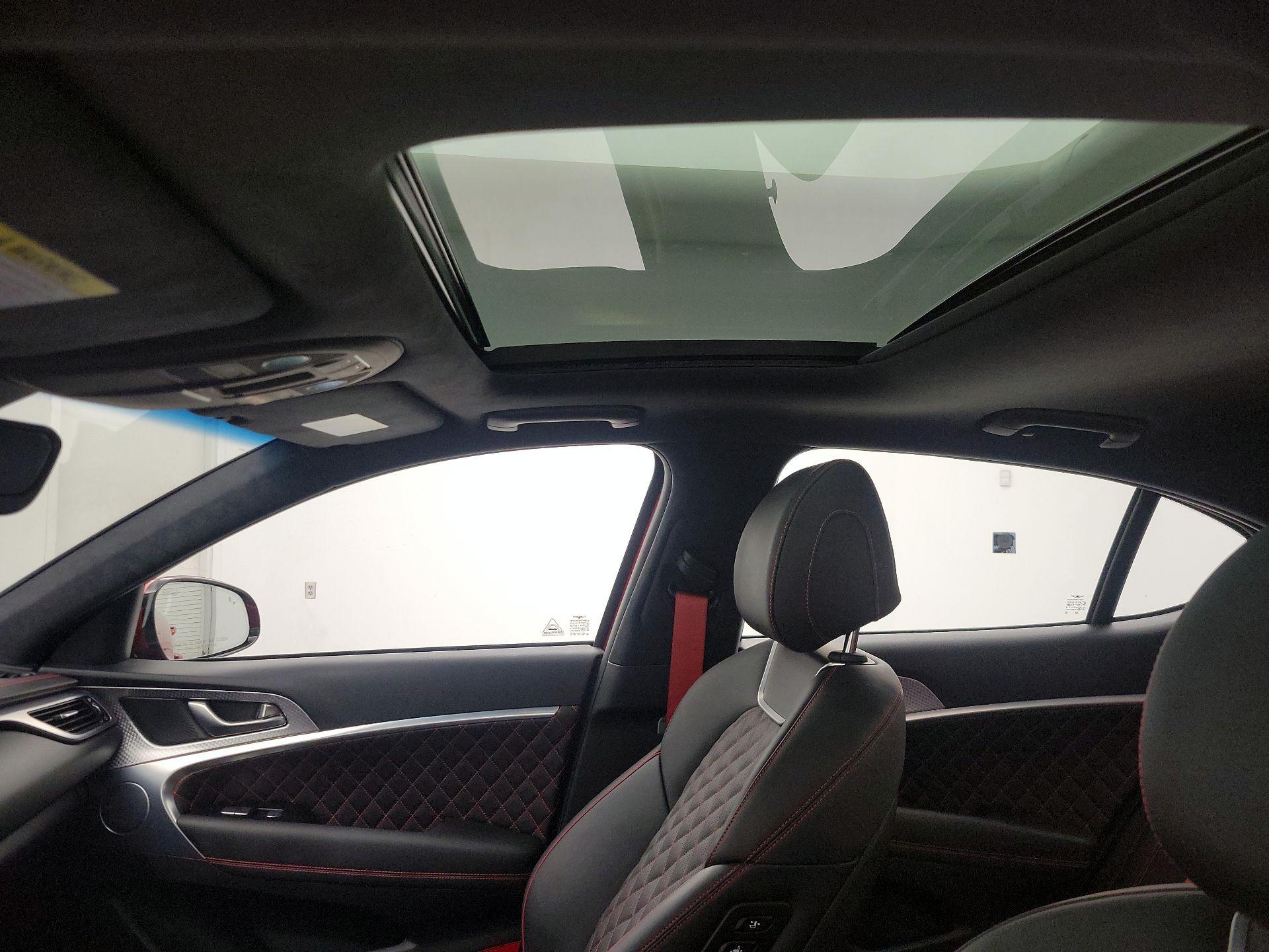 Thumbnail: 2023 Genesis G70 - 20