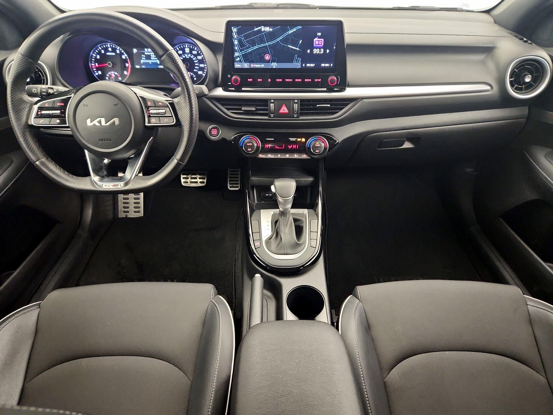 Thumbnail: 2023 Kia Forte - 9