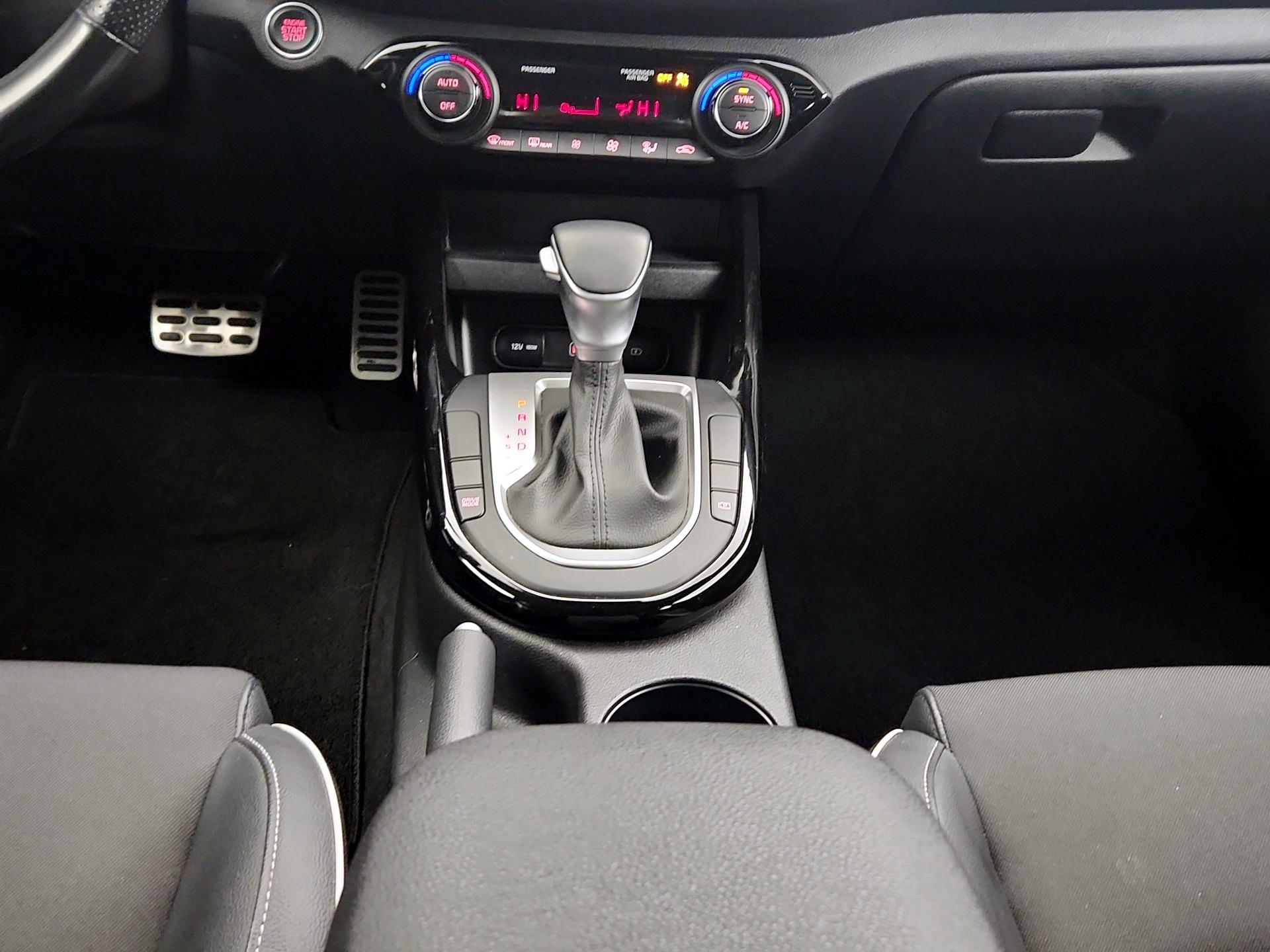 Thumbnail: 2023 Kia Forte - 18