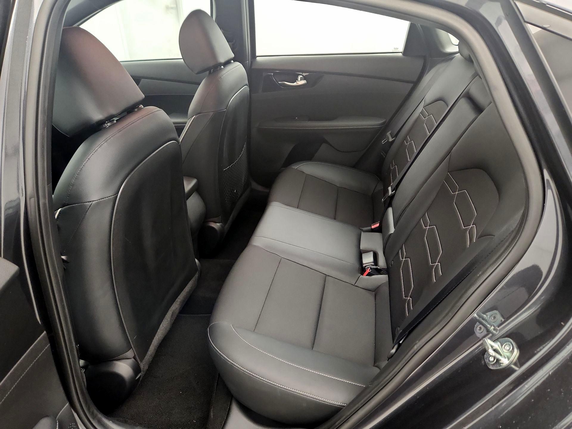 Thumbnail: 2023 Kia Forte - 20