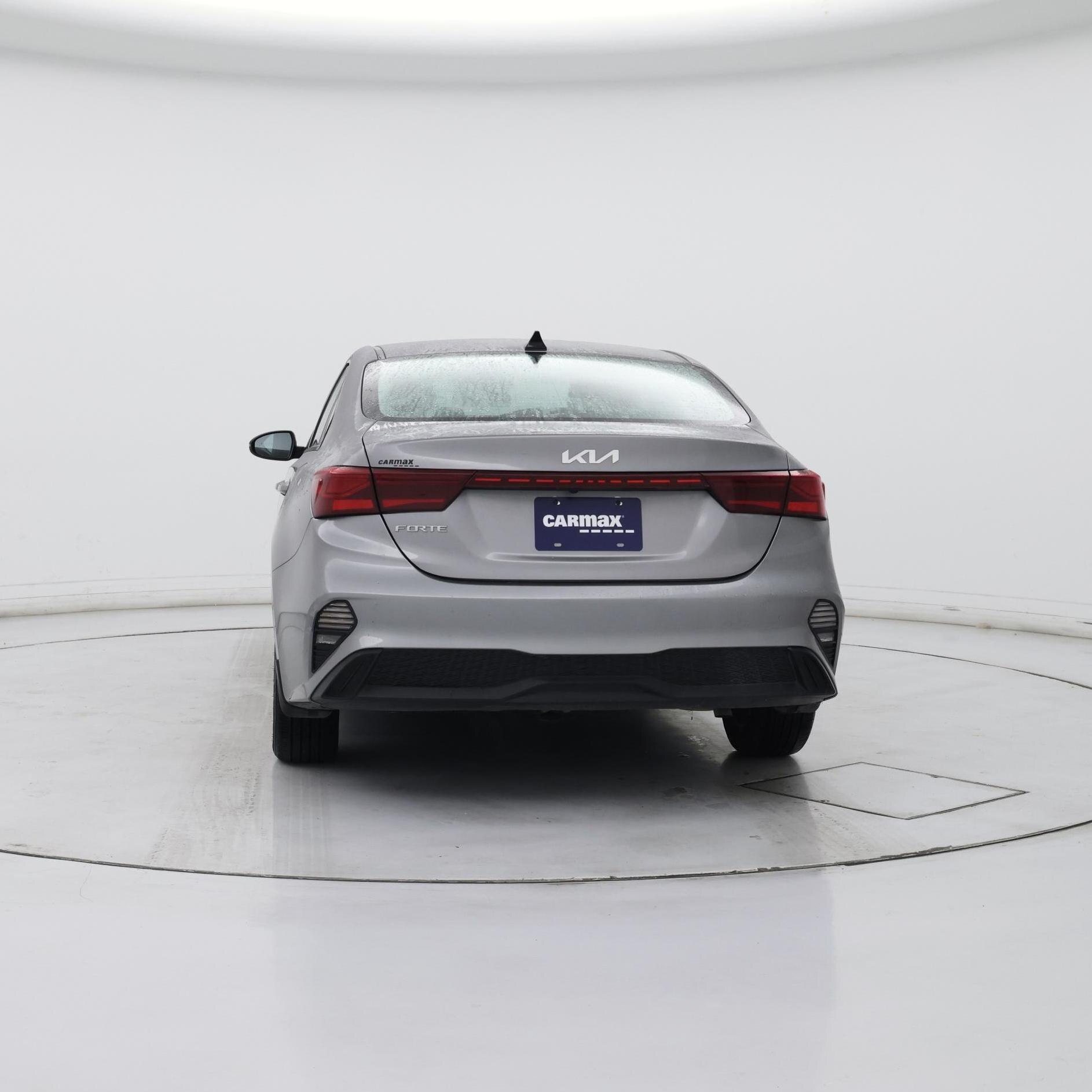 Thumbnail: 2023 Kia Forte - 6