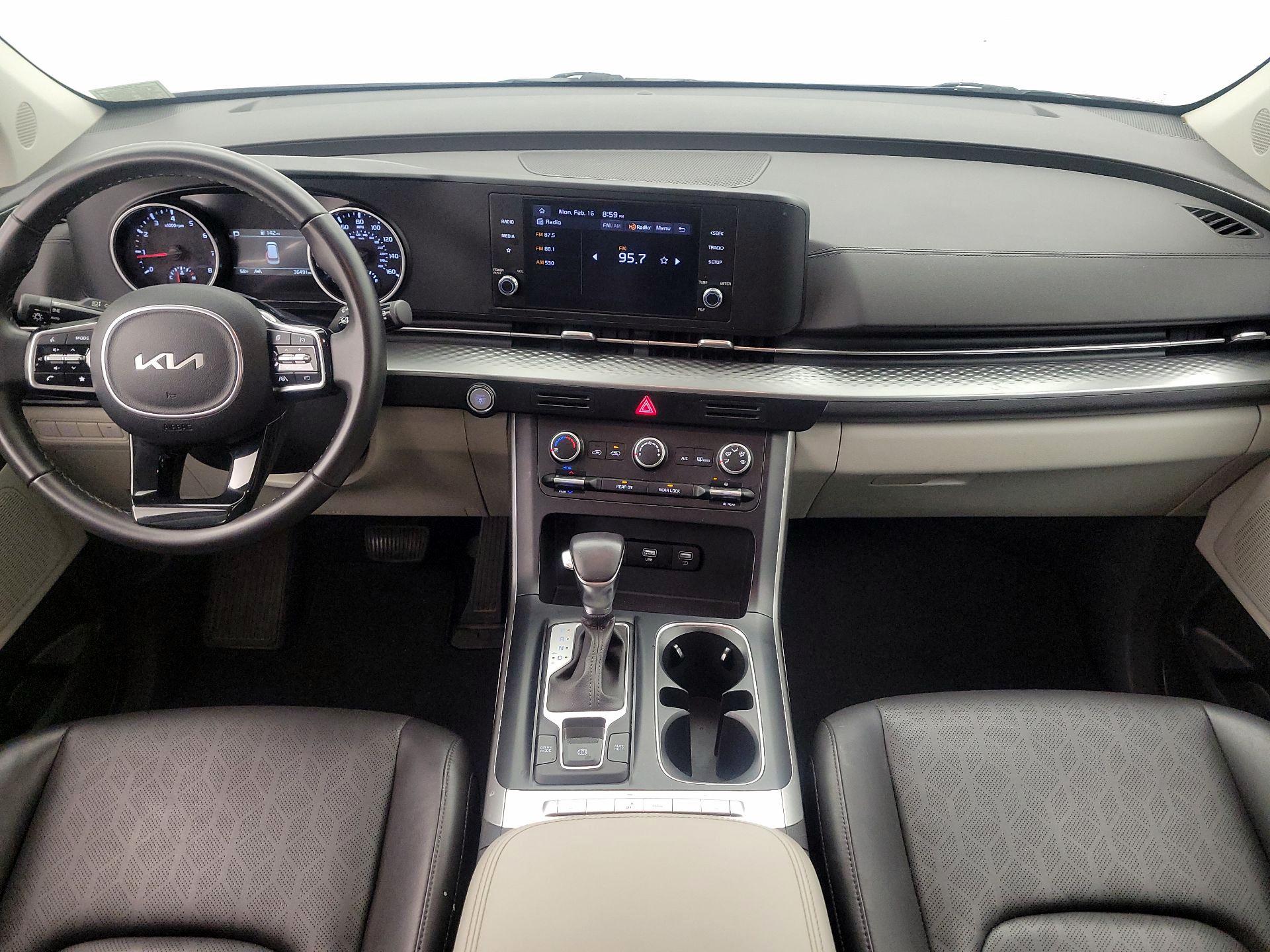 Thumbnail: 2024 Kia Carnival - 9