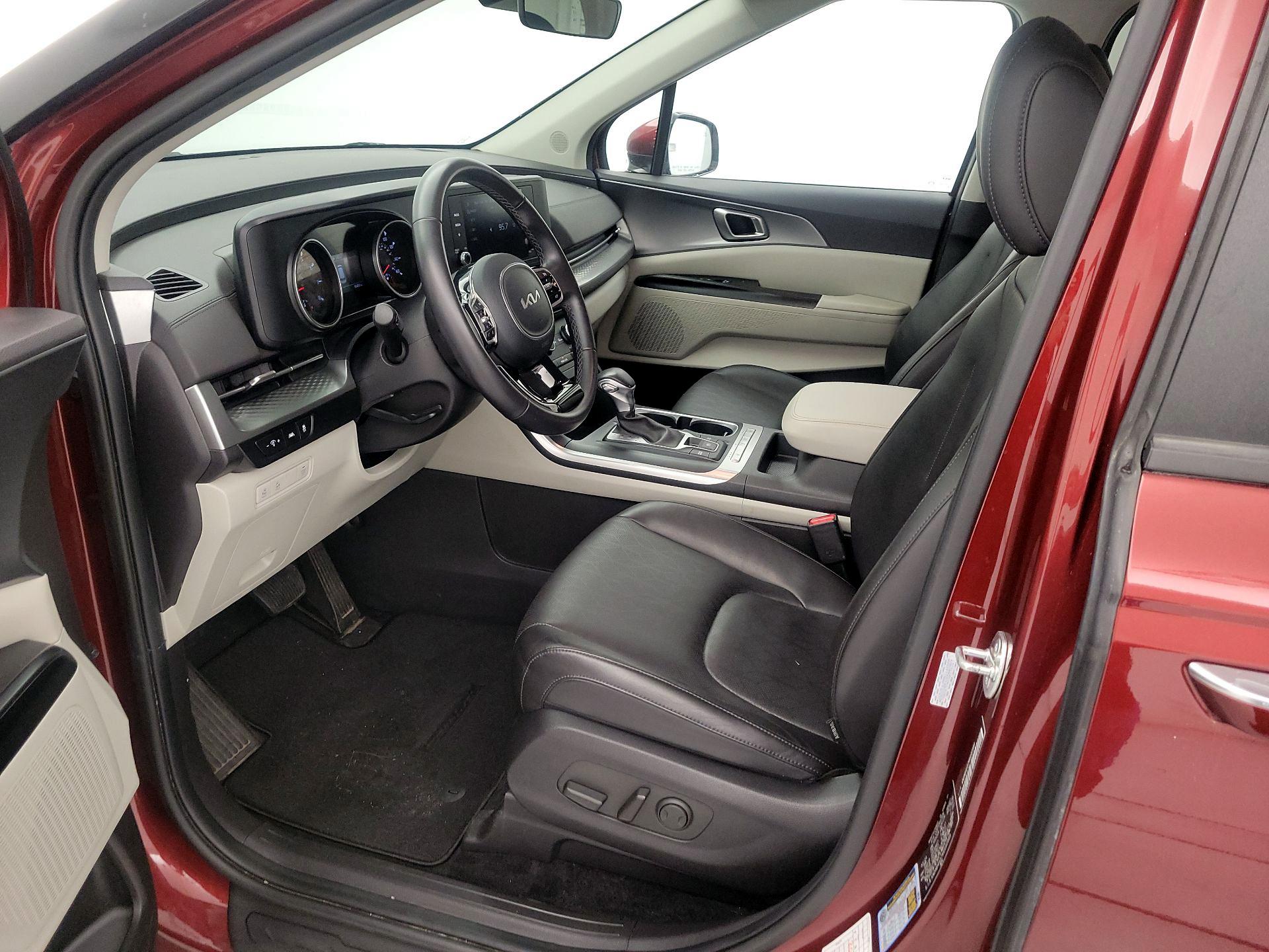 Thumbnail: 2024 Kia Carnival - 11