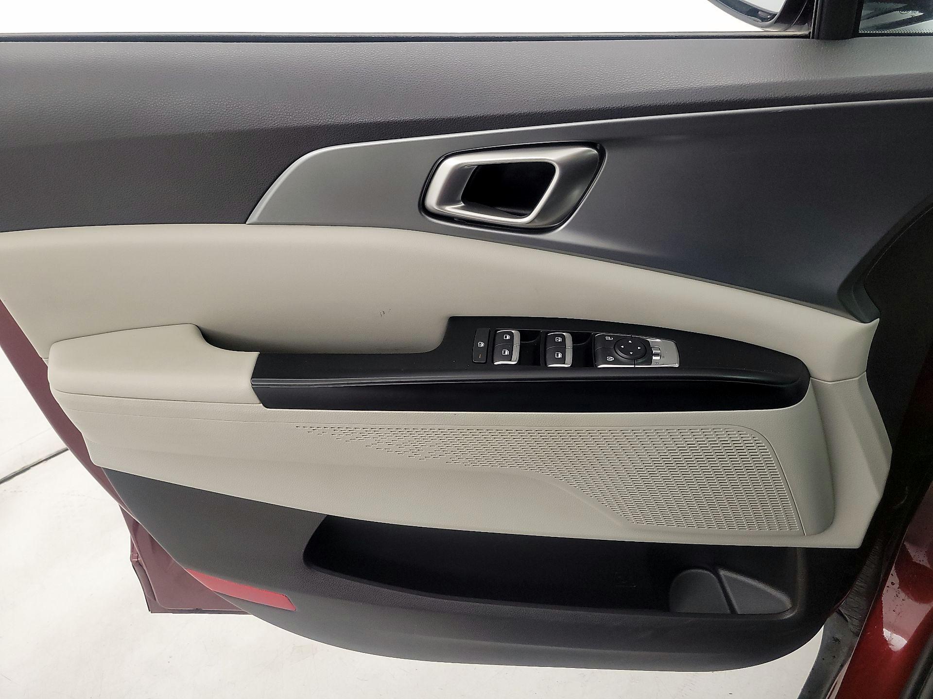 Thumbnail: 2024 Kia Carnival - 12