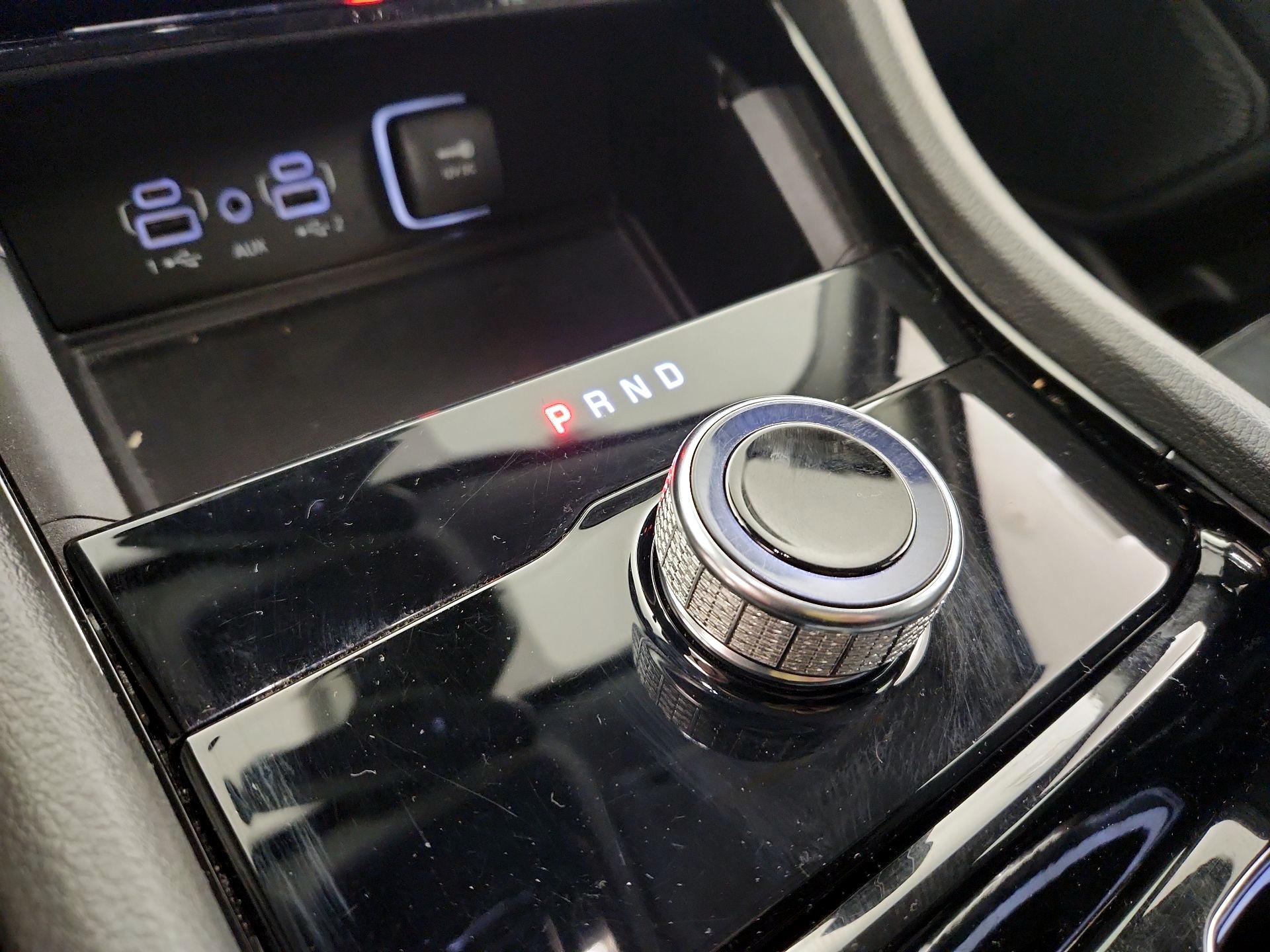 Thumbnail: 2023 Jeep Grand Cherokee - 18