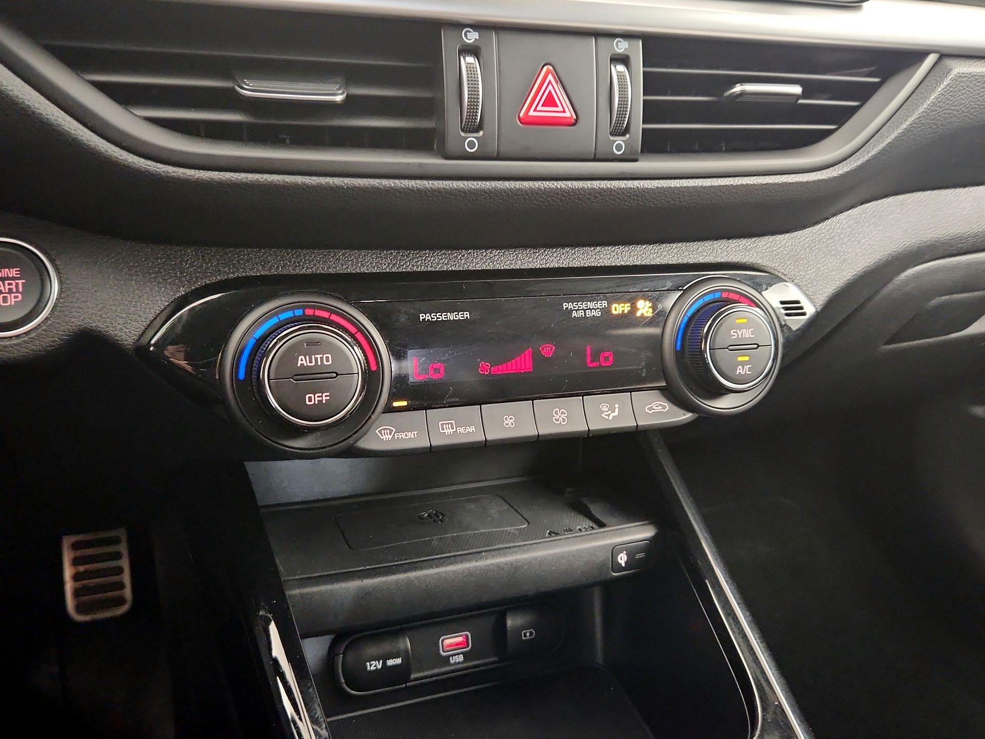 Thumbnail: 2023 Kia Forte - 17