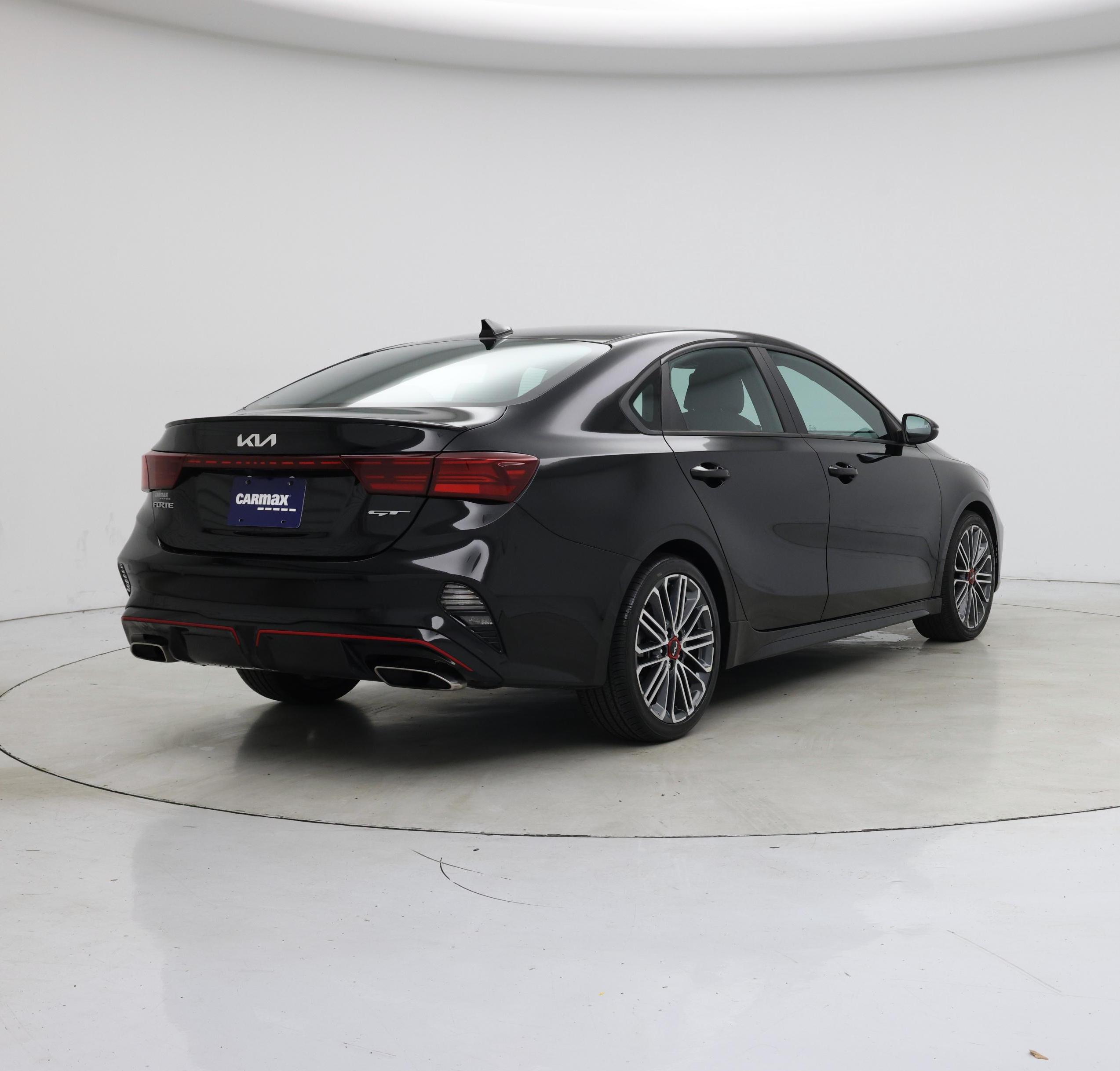 Thumbnail: 2023 Kia Forte - 8