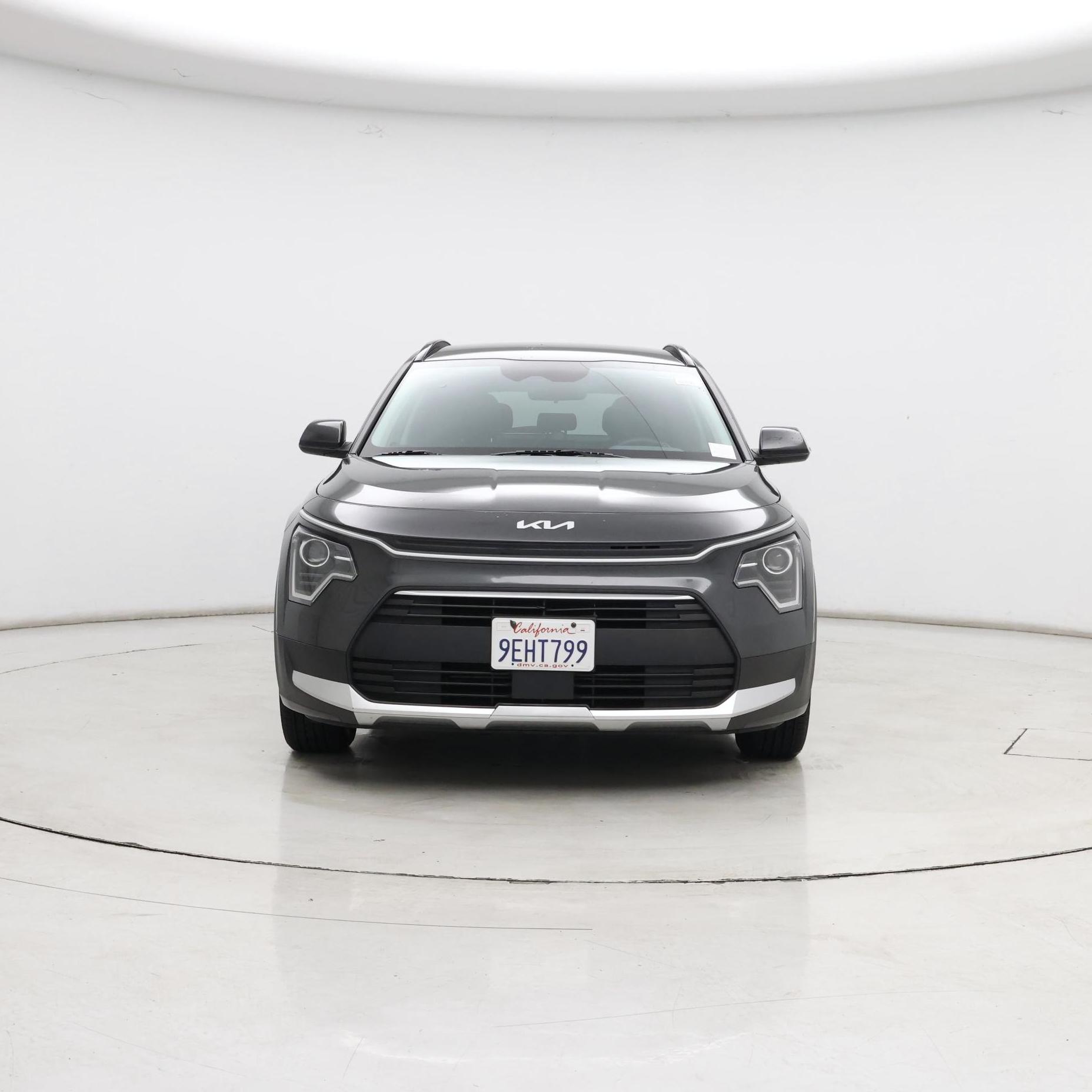 Thumbnail: 2023 Kia Niro - 5