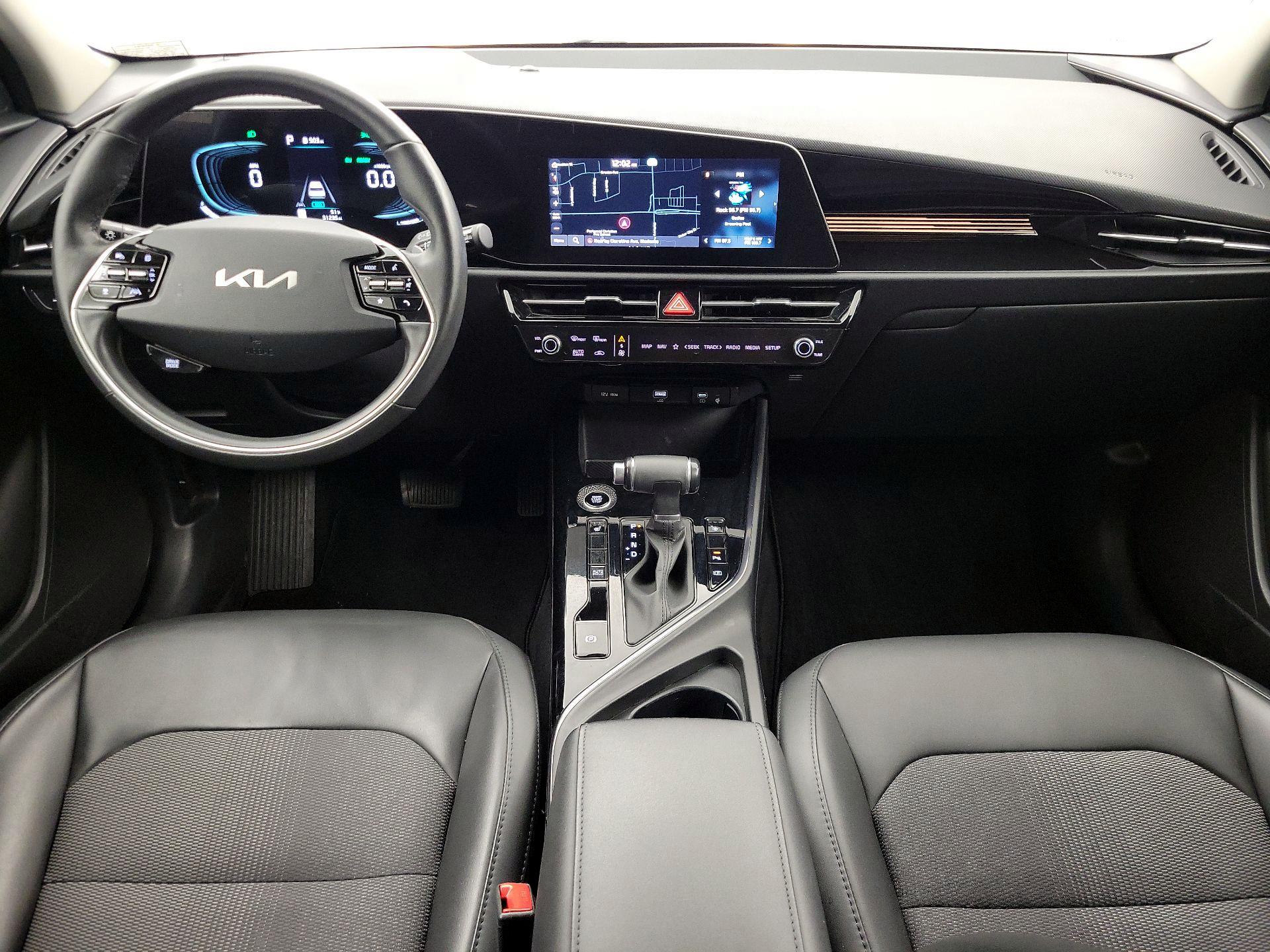 Thumbnail: 2023 Kia Niro - 9