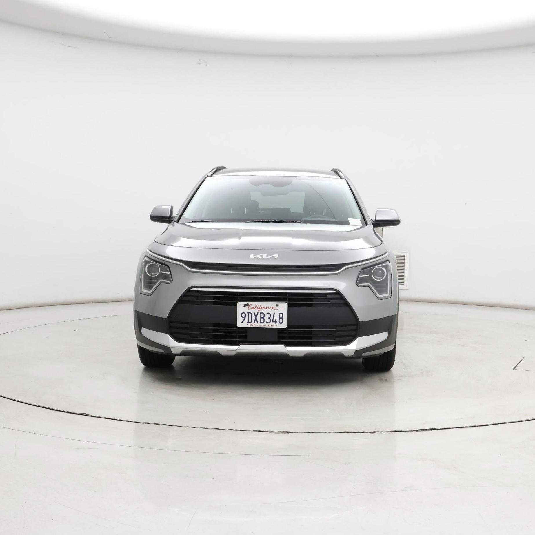 Thumbnail: 2023 Kia Niro - 5