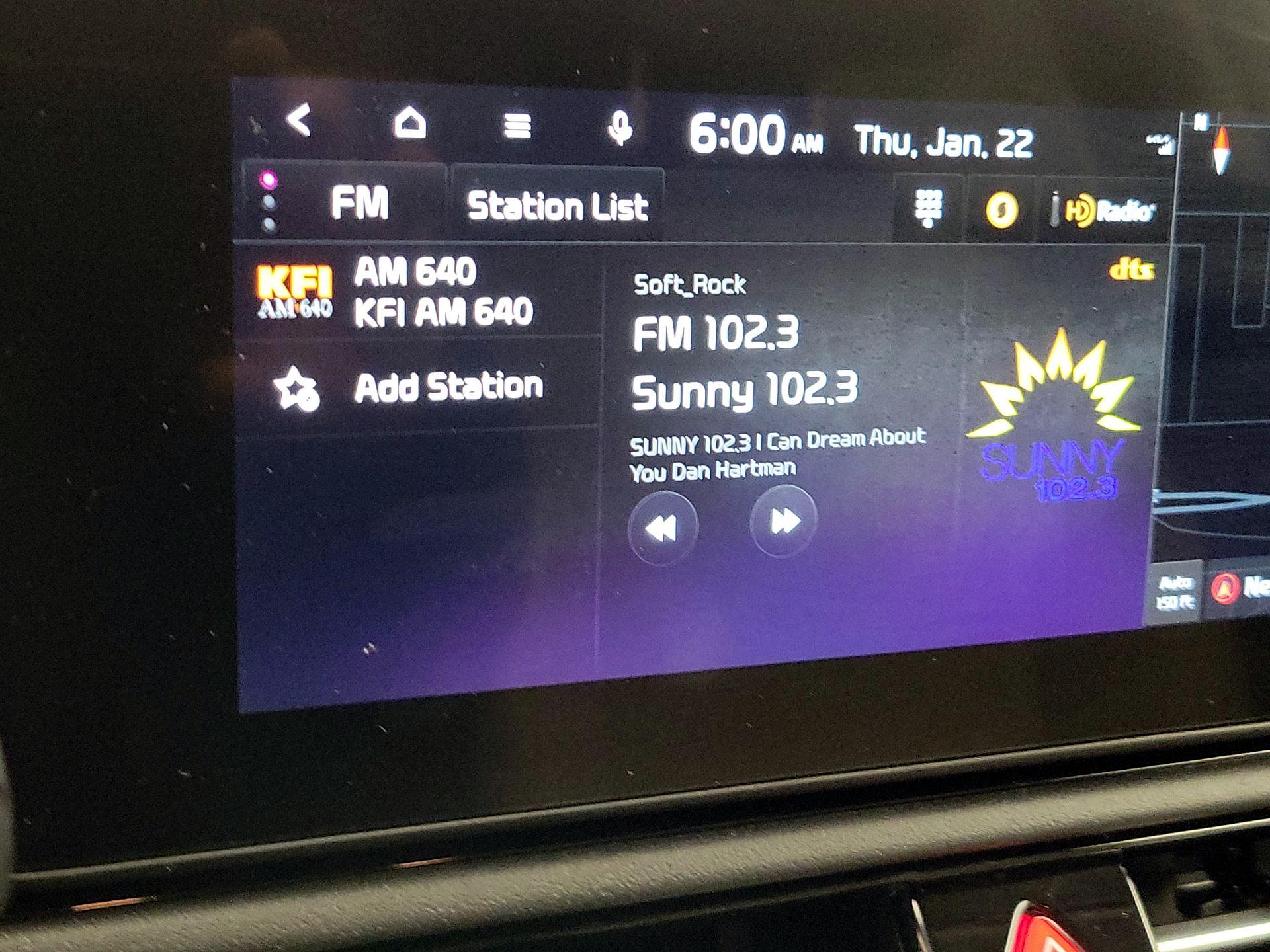 Thumbnail: 2023 Kia Niro - 16