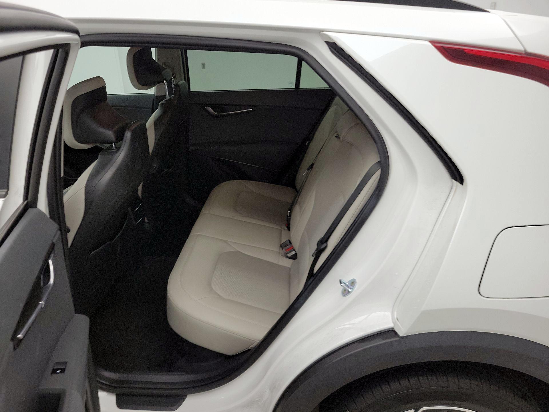 Thumbnail: 2023 Kia Niro - 20