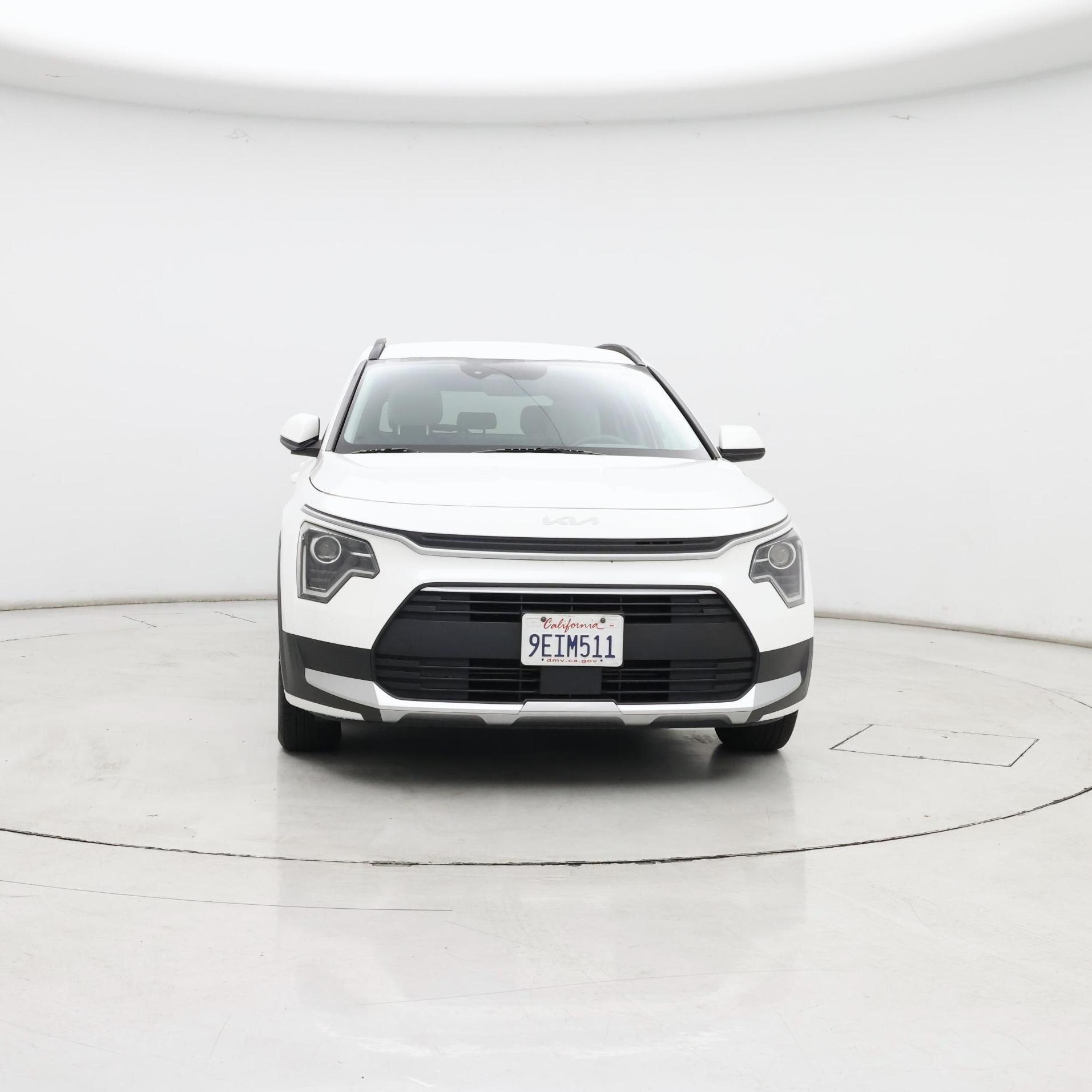 Thumbnail: 2023 Kia Niro - 5