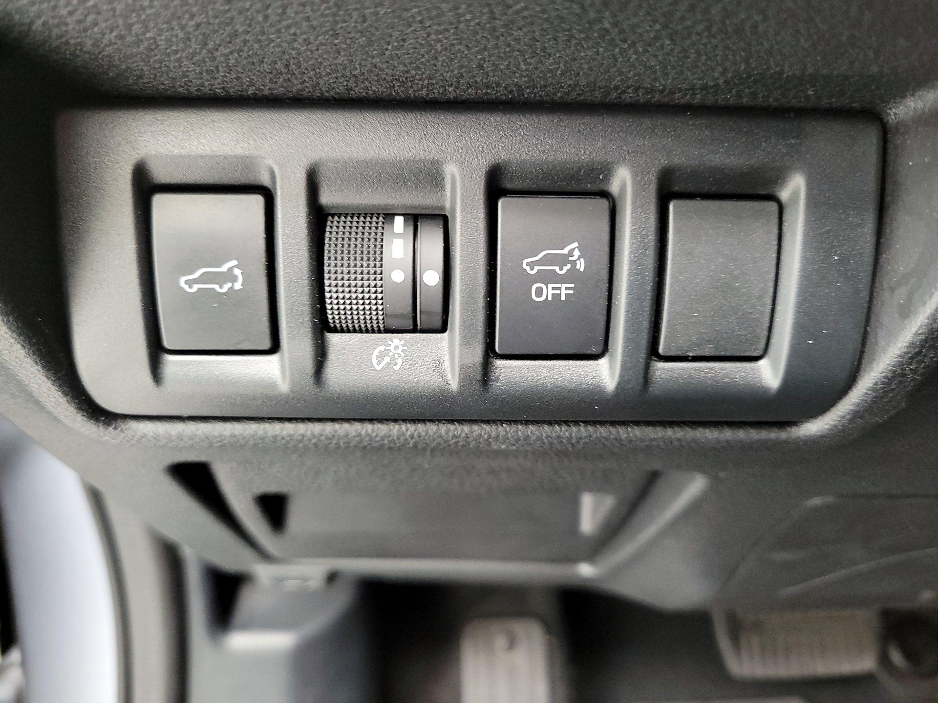 Thumbnail: 2022 Subaru Outback - 13