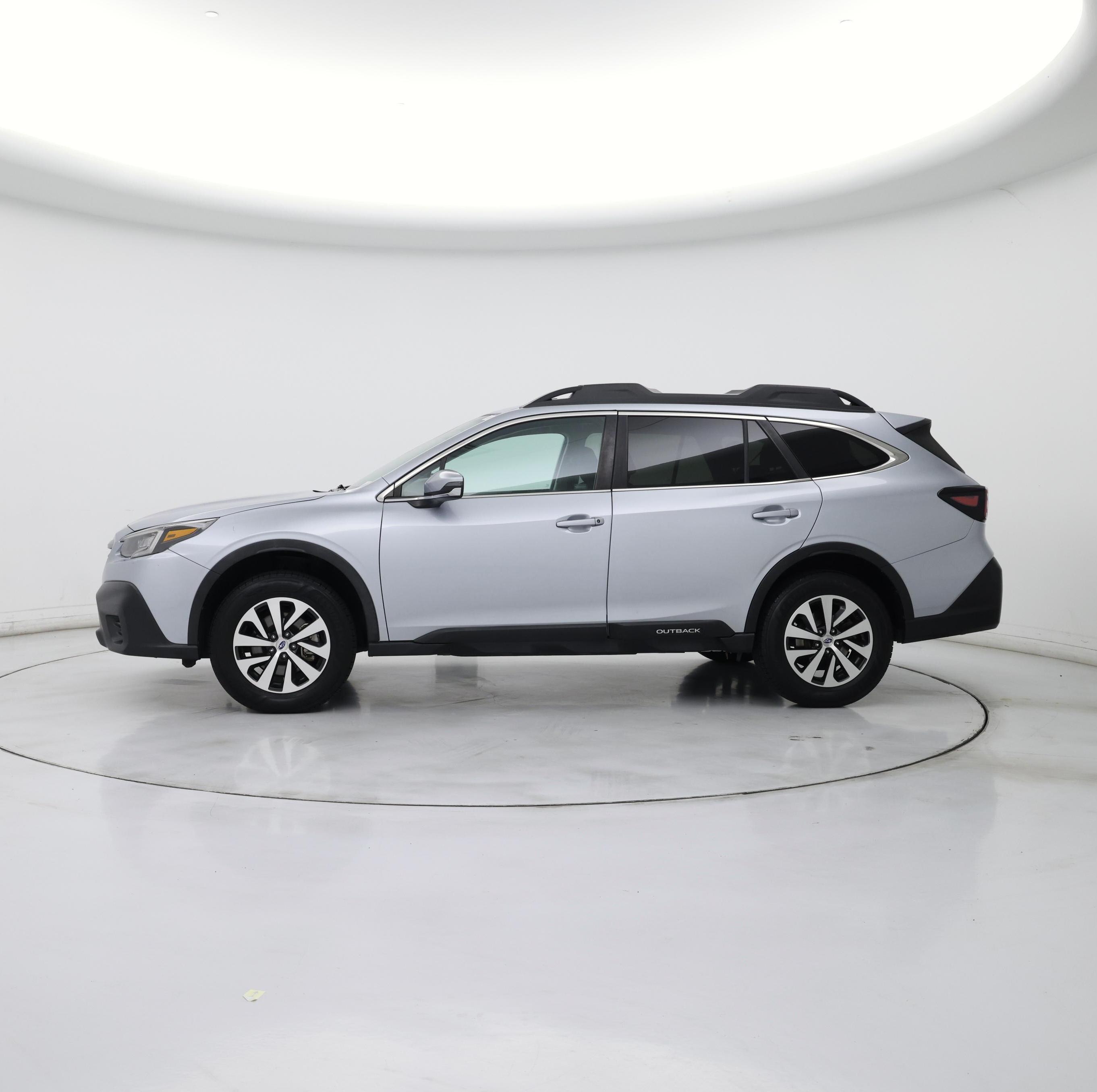 Thumbnail: 2022 Subaru Outback - 3