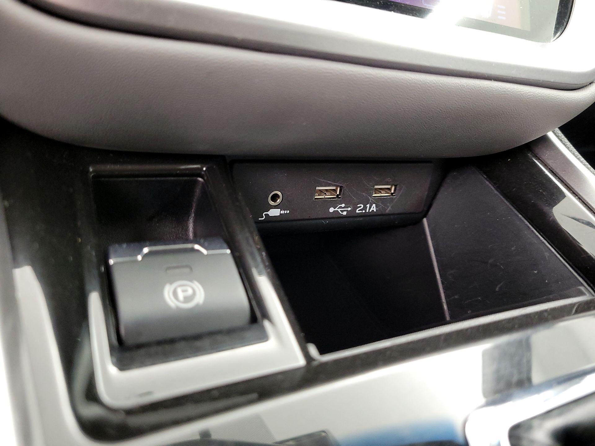 Thumbnail: 2022 Subaru Outback - 18