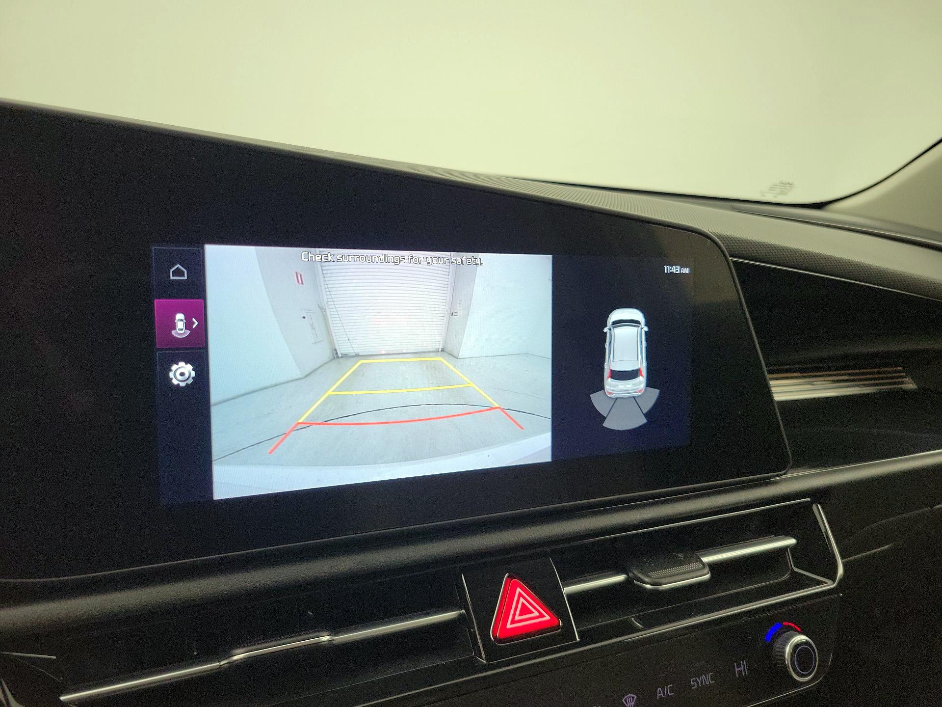 Thumbnail: 2023 Kia Niro - 15