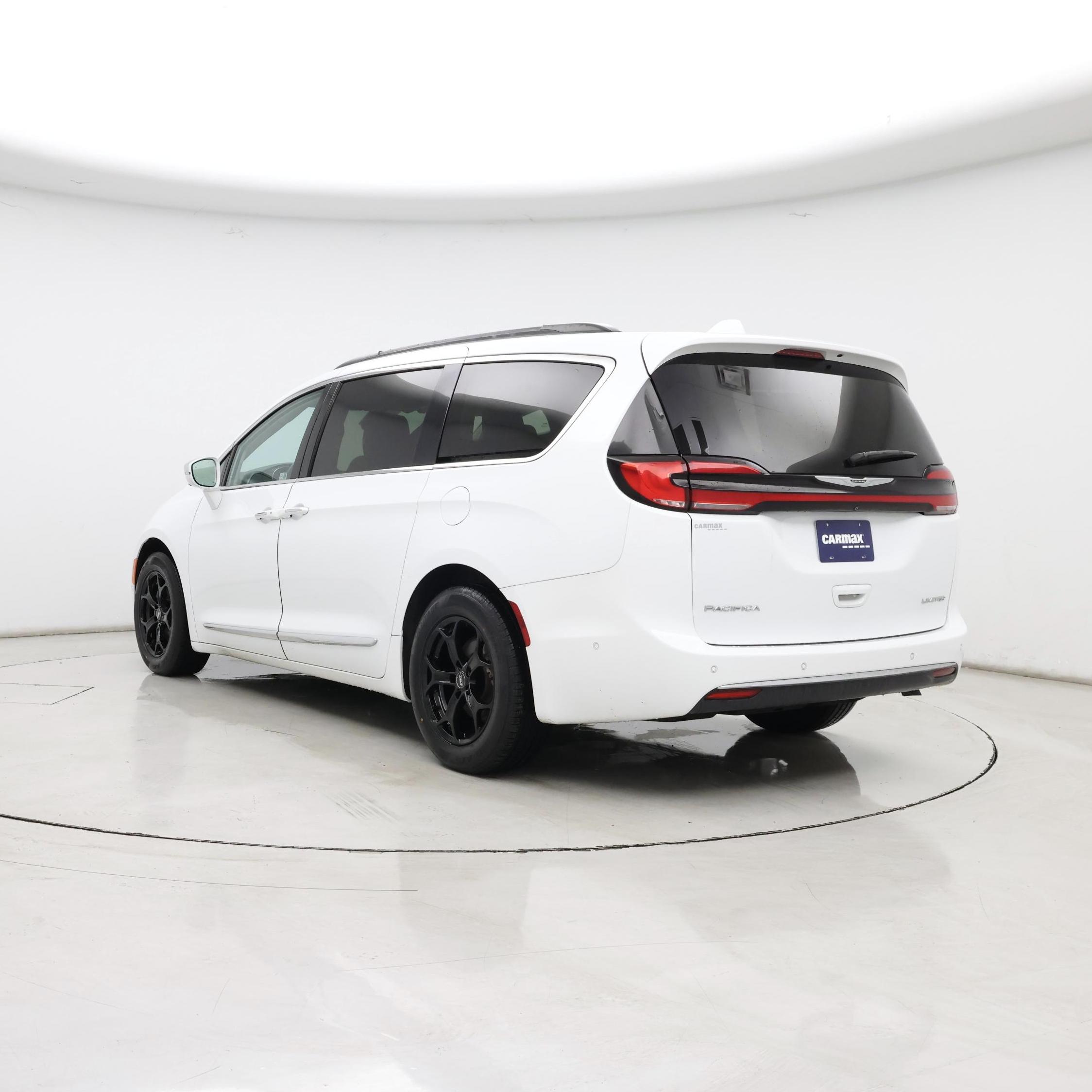 Thumbnail: 2022 Chrysler Pacifica - 2