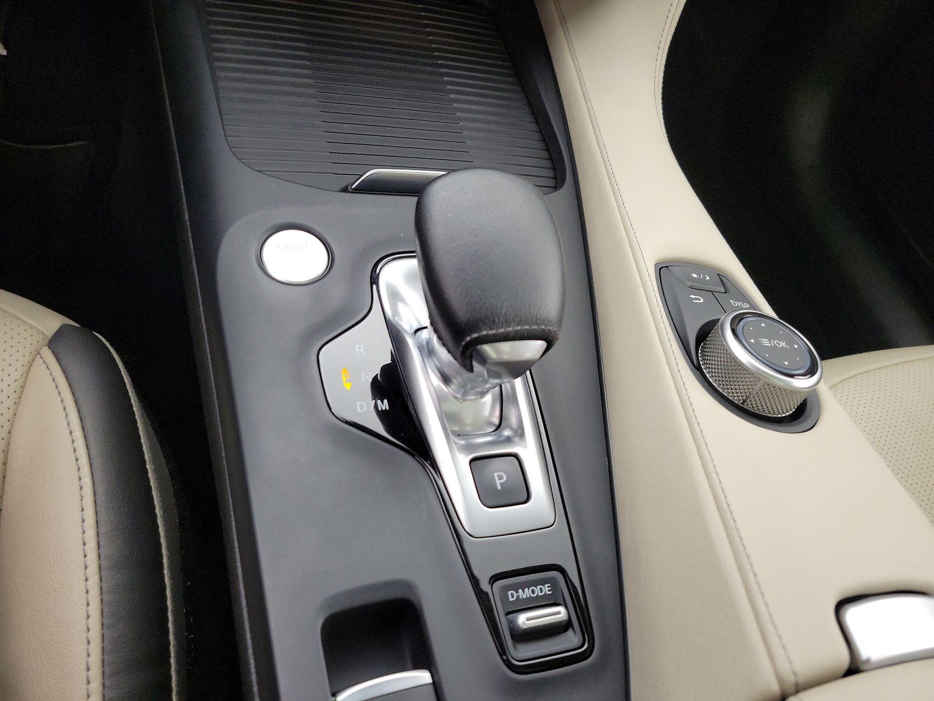 Thumbnail: 2022 INFINITI QX50 - 17